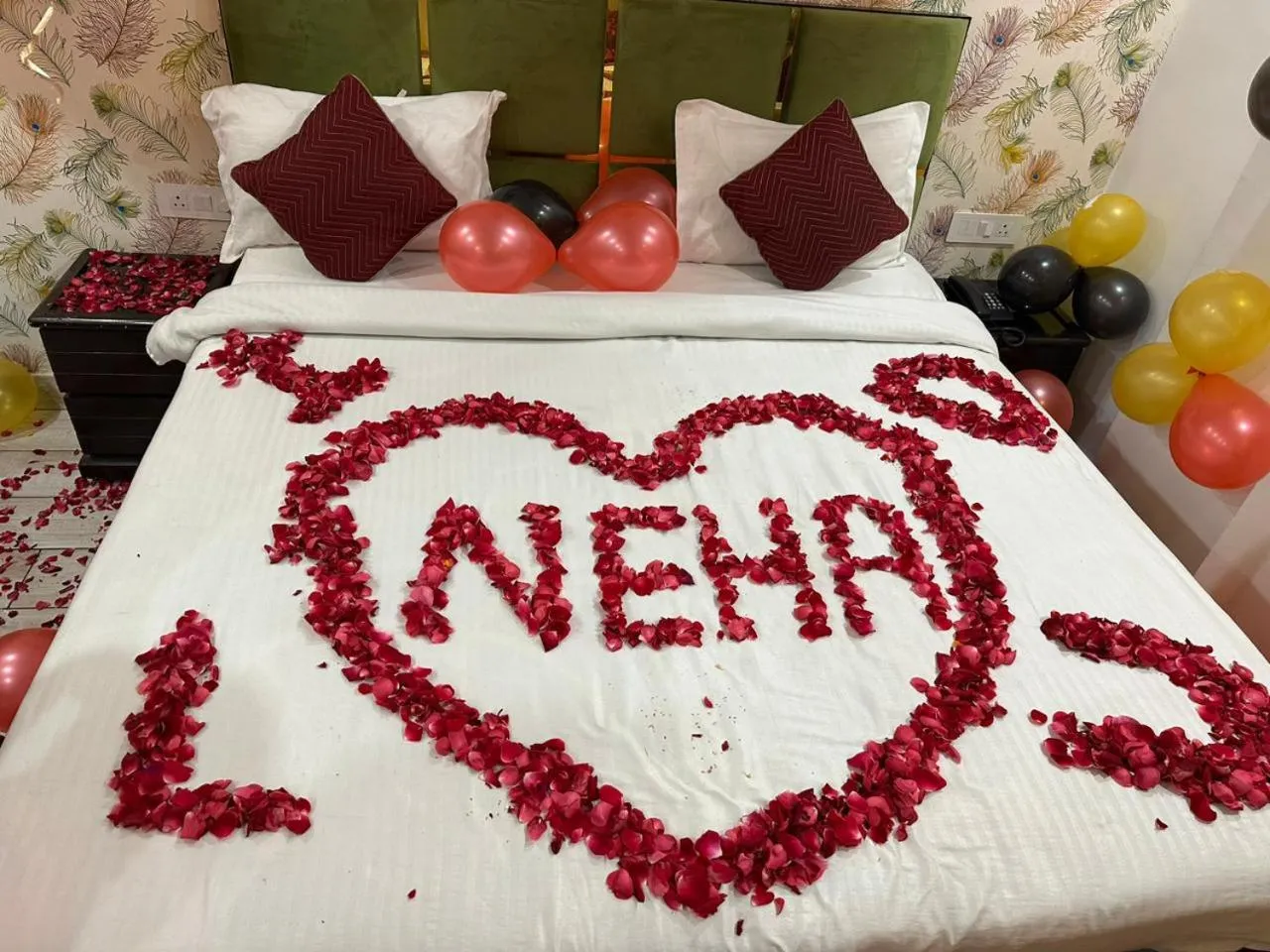 Bedroom, Bed in Hotel Red Apple Near Railway Station Chandigarh