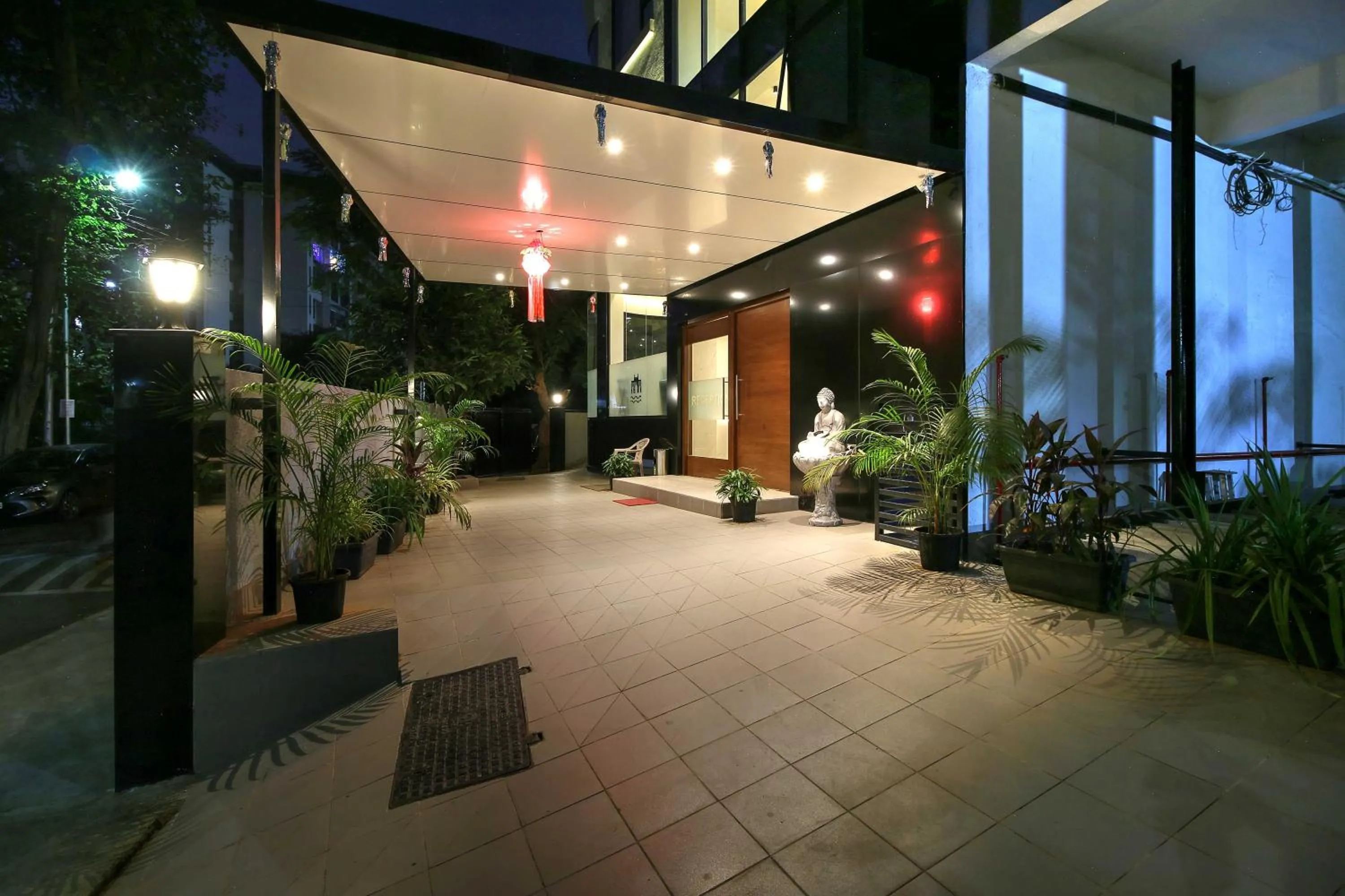 Property building in Hotel Mumbai House Ghansoli, Navi Mumbai