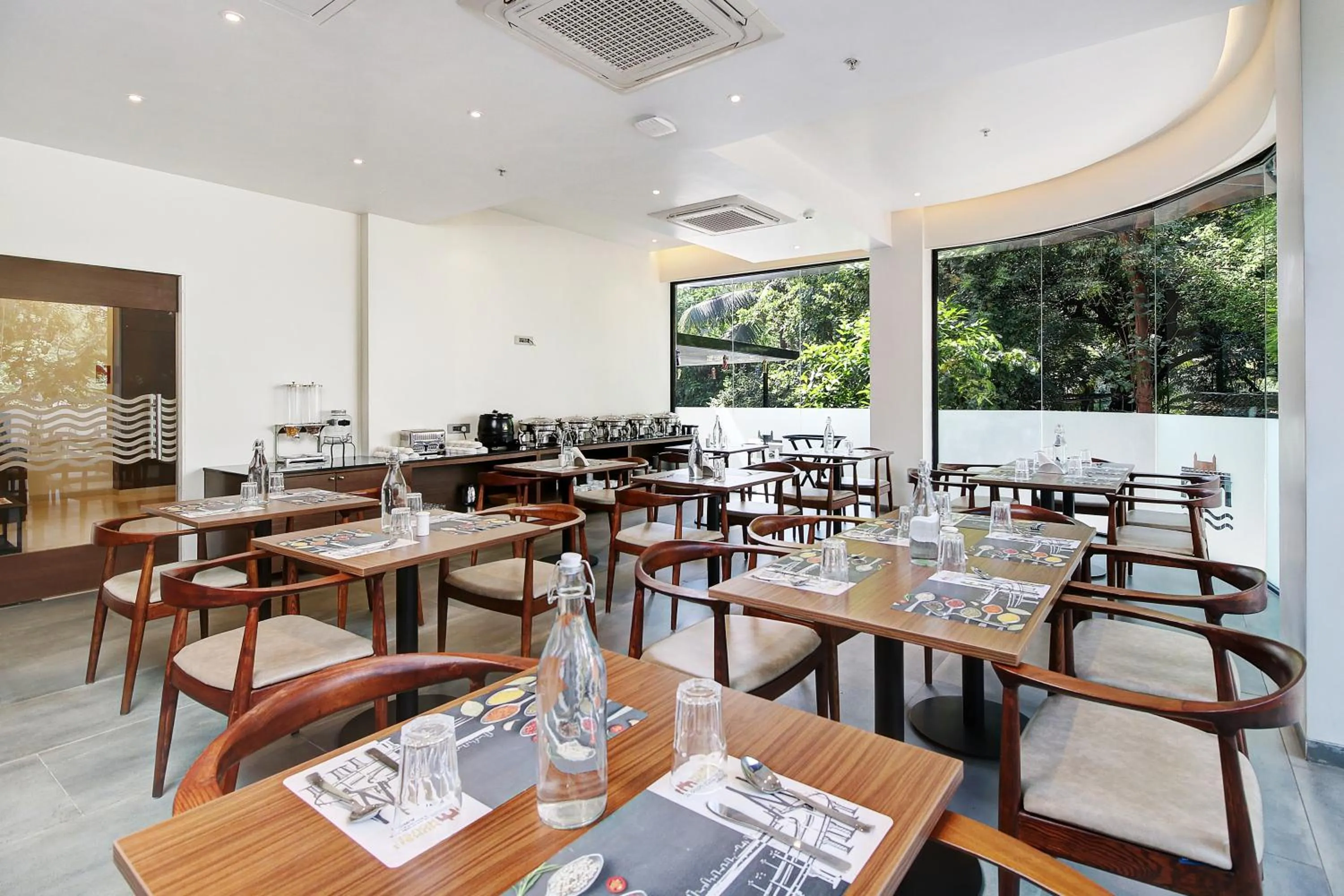 Hotel Mumbai House Ghansoli, Navi Mumbai