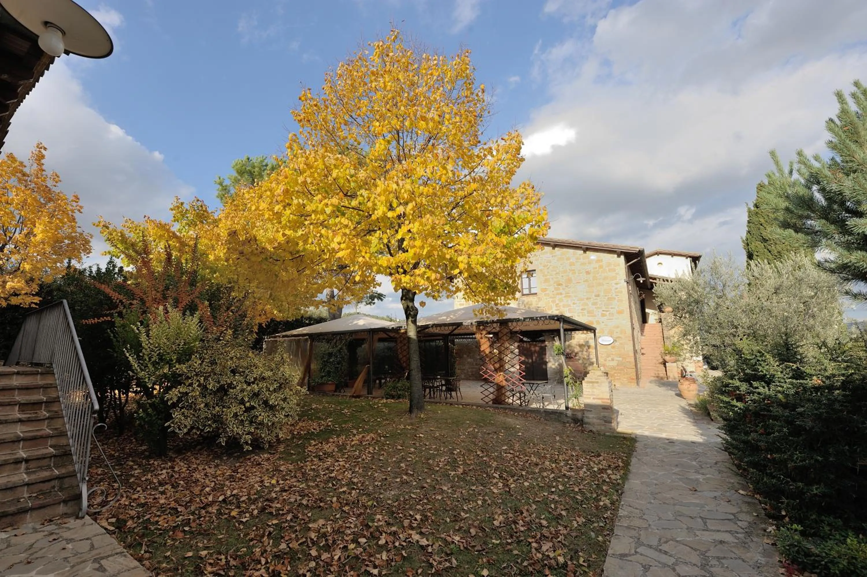 Garden in Ripa Relais Colle Del Sole