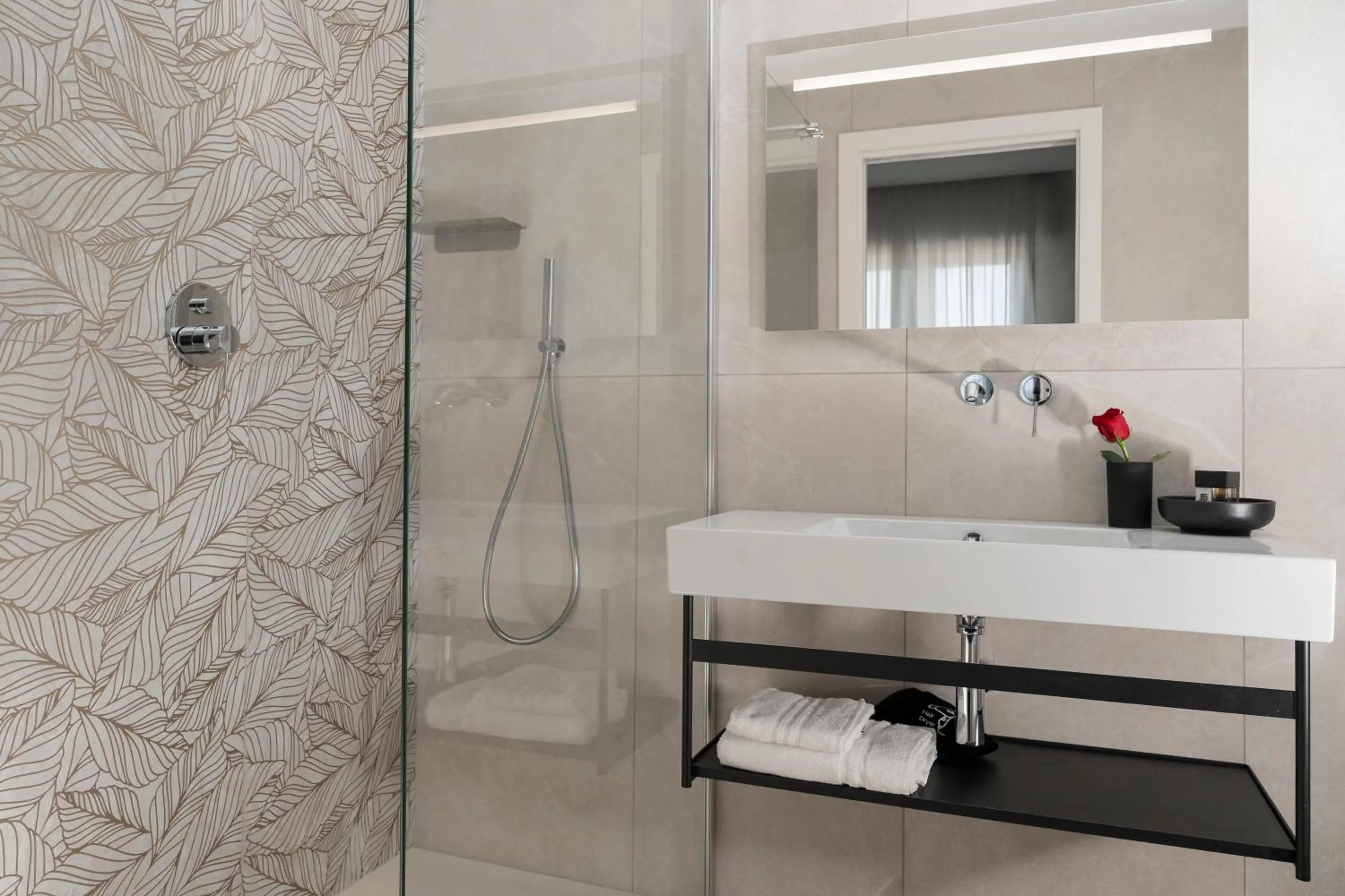 Shower in Hotel Ascot Riccione