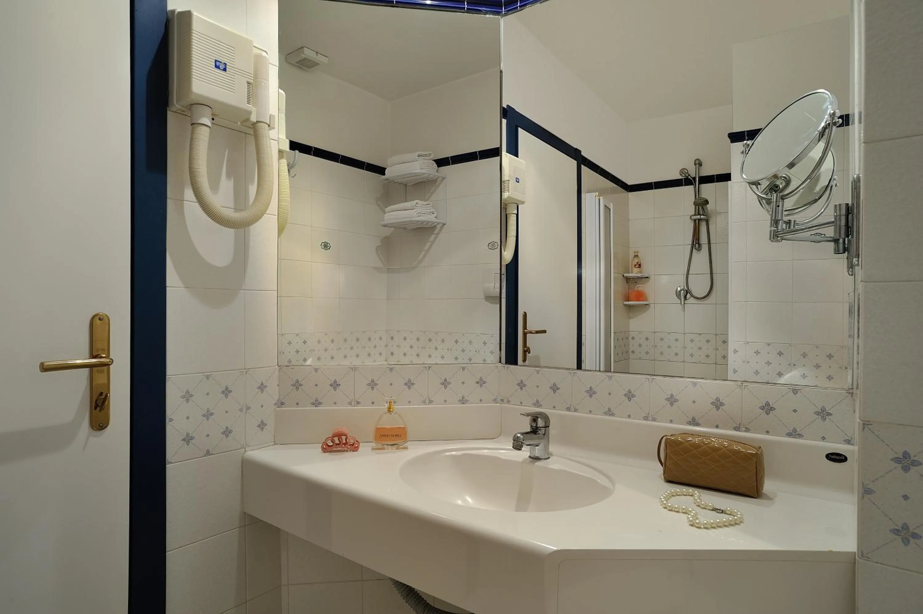 Bathroom in Hotel Ascot Riccione