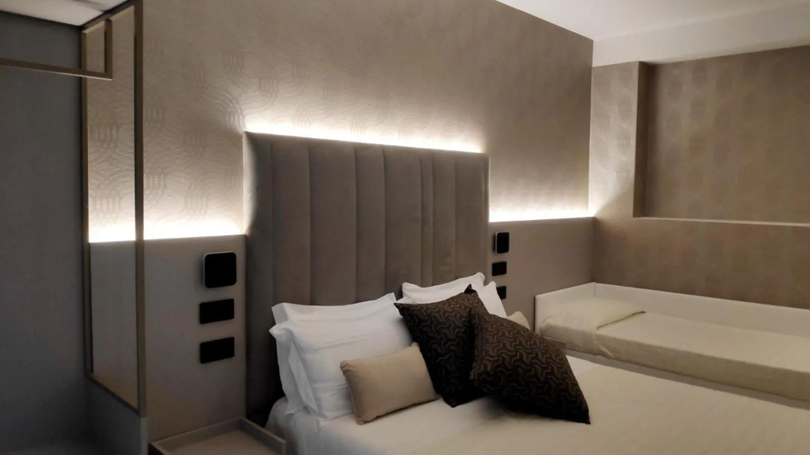 Bed in Hotel Ascot Riccione