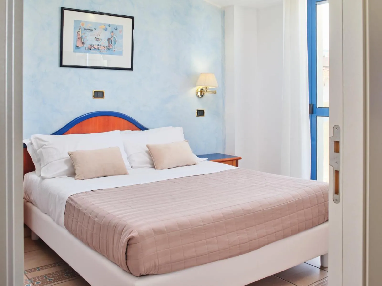 Photo of the whole room, Bed in Hotel Ascot Riccione