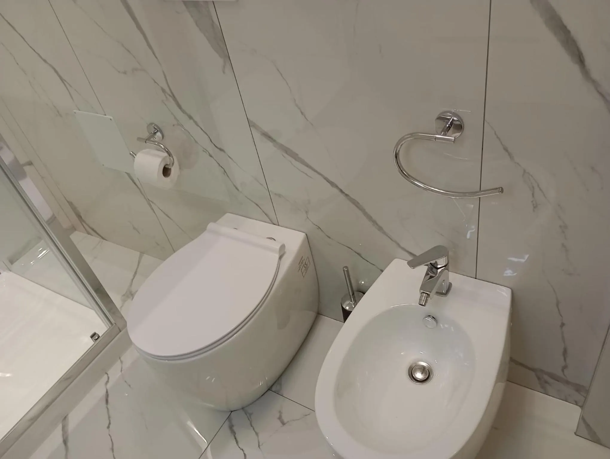 Toilet in Hotel Centrale Europa