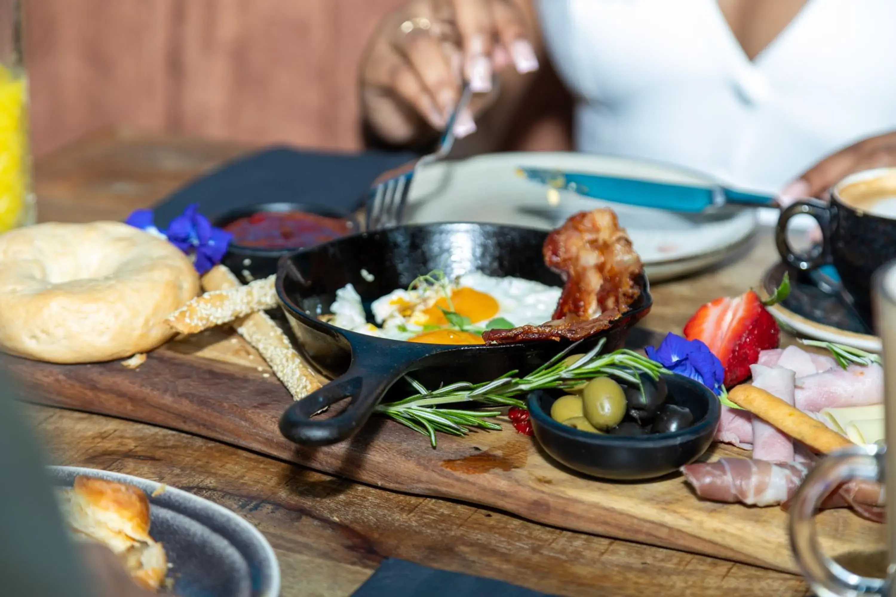 Breakfast in Elements Hotel & Shops Curaçao Breakfast in Elements Hotel & Shops Curaçao