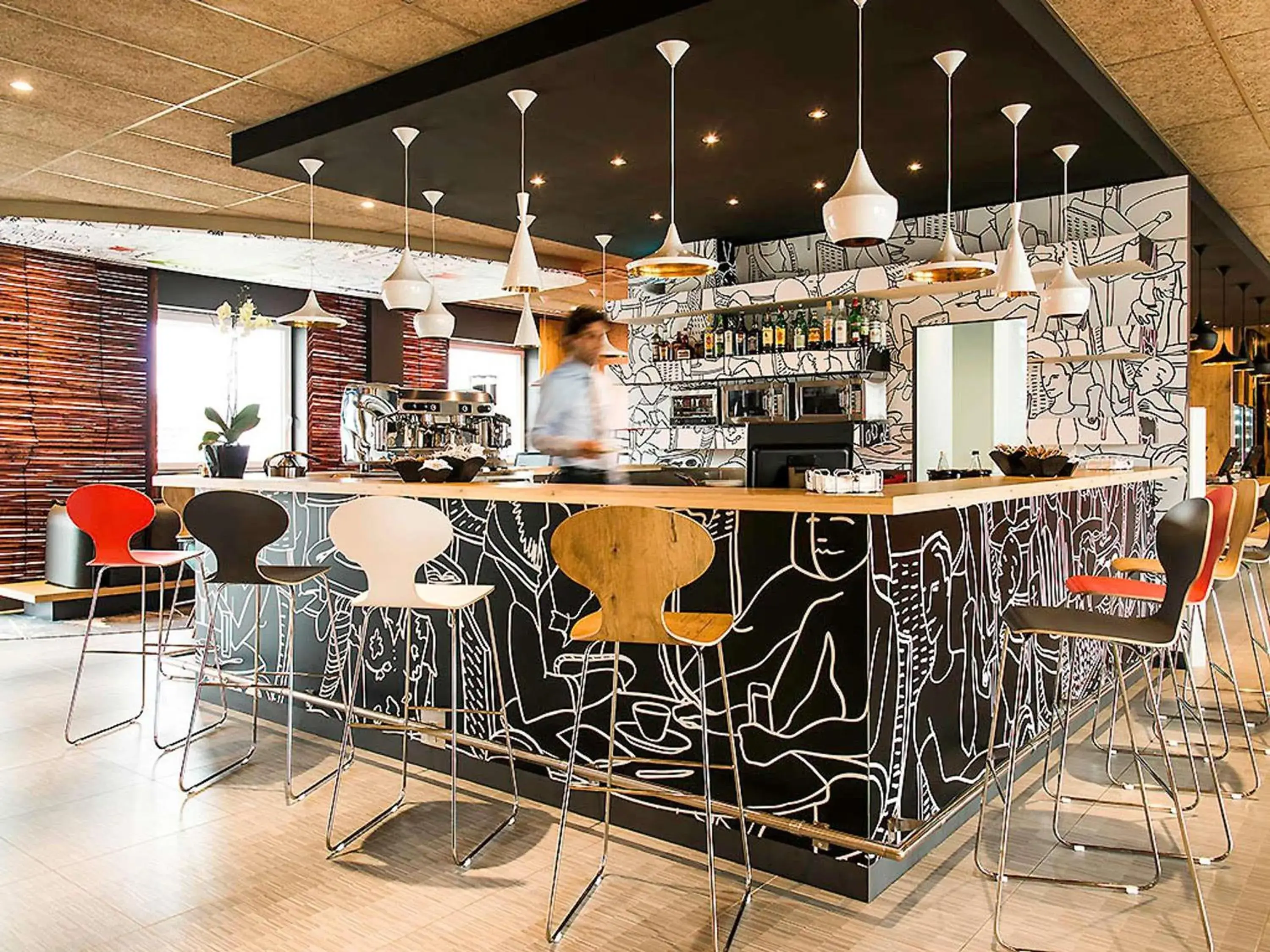 Property building in Ibis Milano Fiera Property building in Ibis Milano Fiera