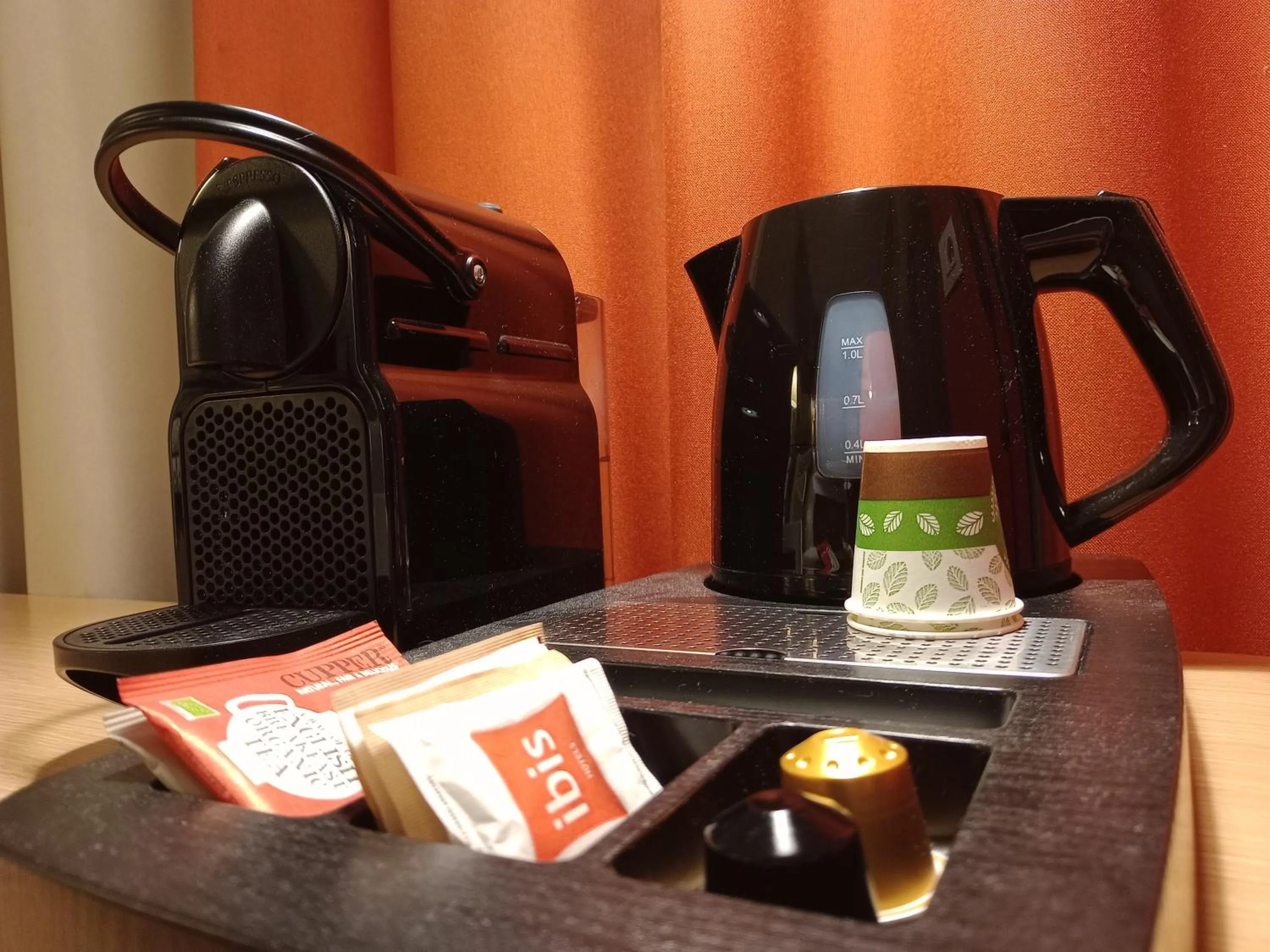 Coffee/tea facilities in Ibis Milano Fiera