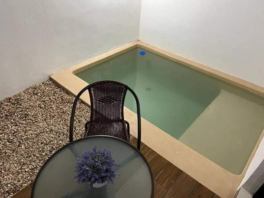 New & beautiful apartment GF with private pool