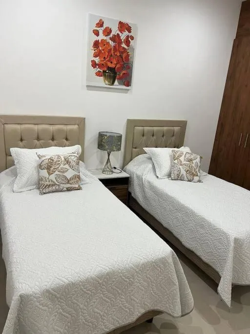 Bed in New & beautiful apartment GF with private pool