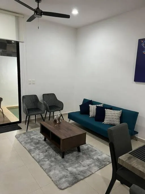 New & beautiful apartment GF with private pool