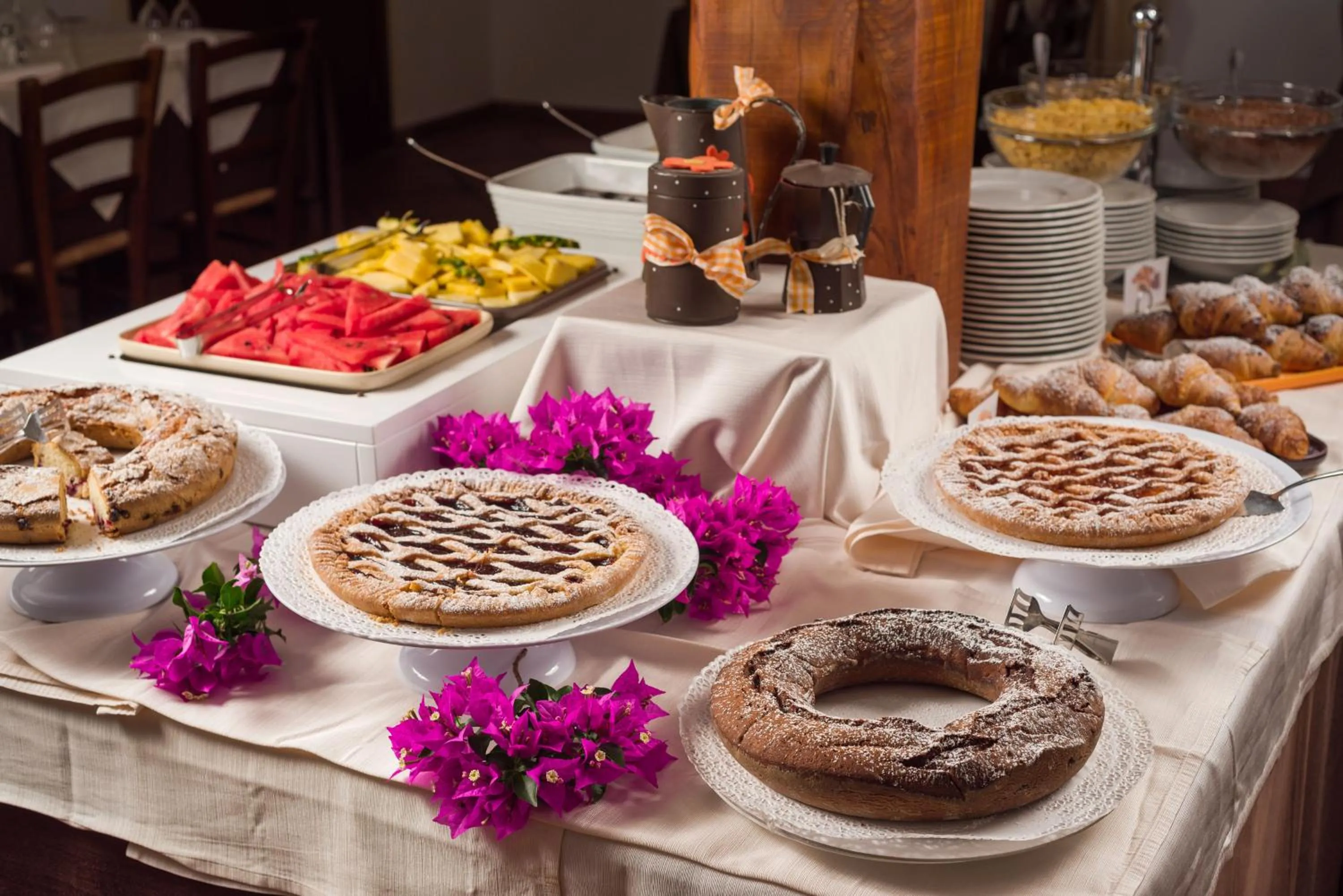 Continental breakfast in LH Hotel La Funtana