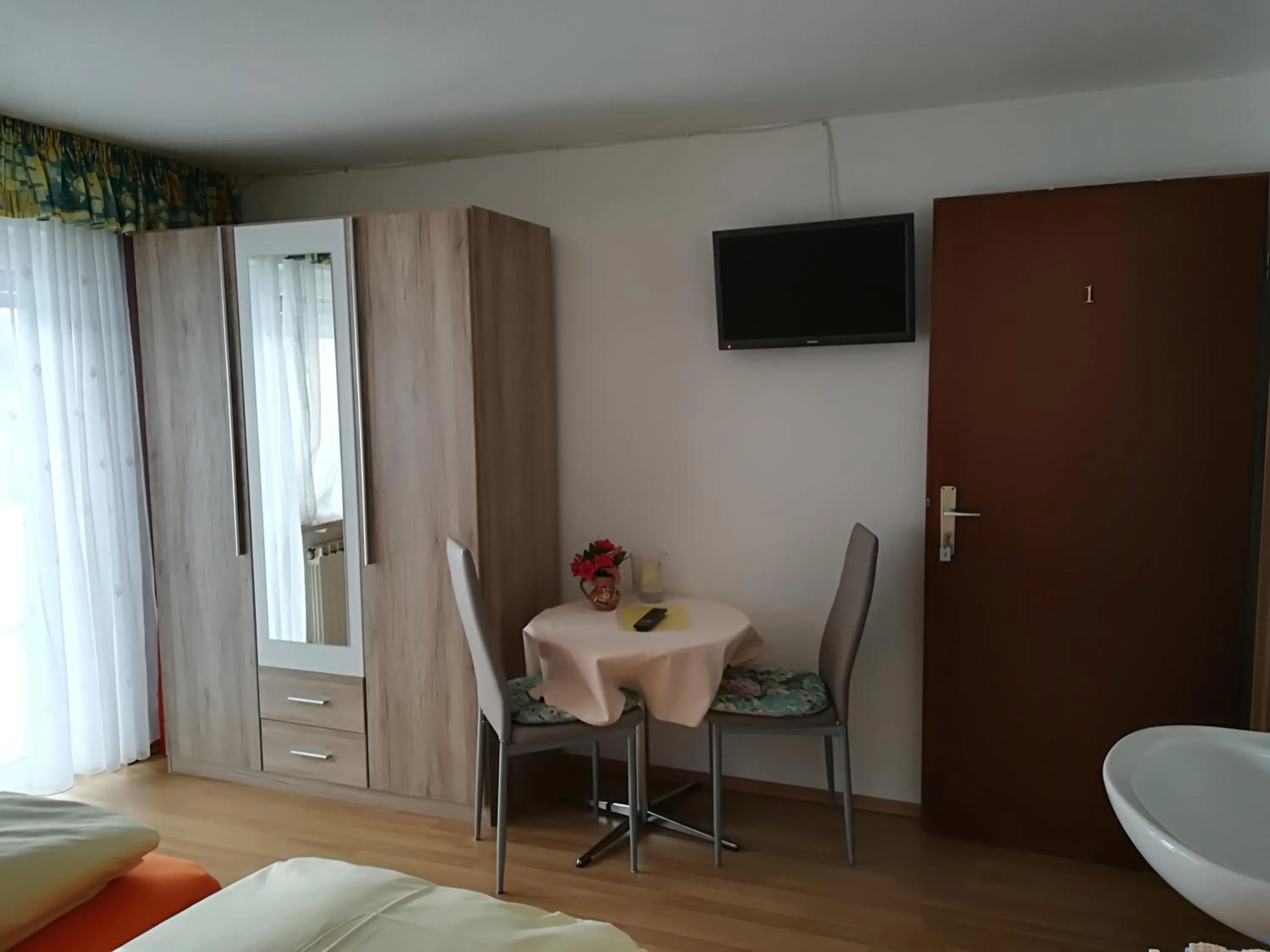 Photo of the whole room in Landhaus Irma