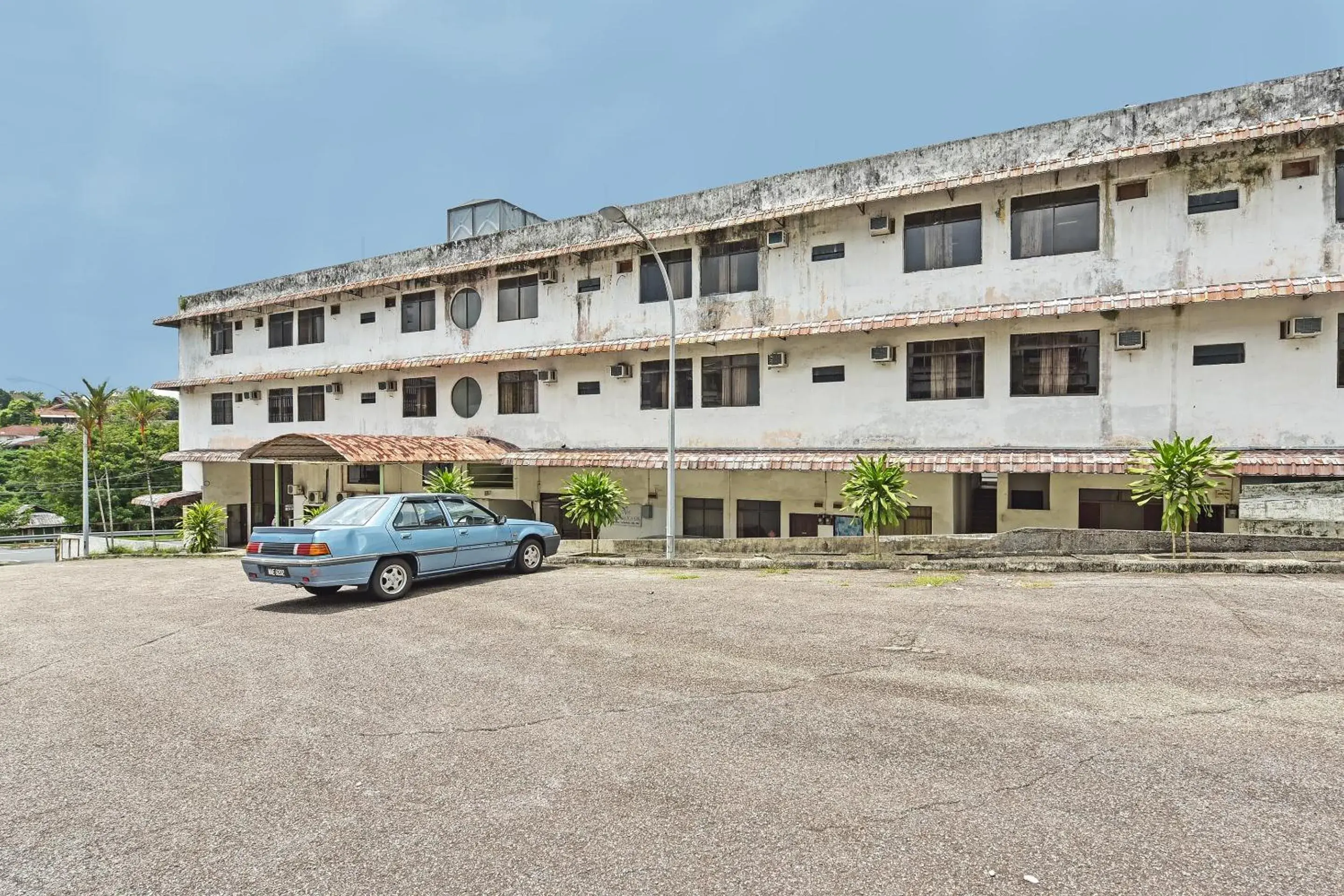 Facade/entrance in Hotel O Villa De Rose Facade/entrance in Hotel O Villa De Rose
