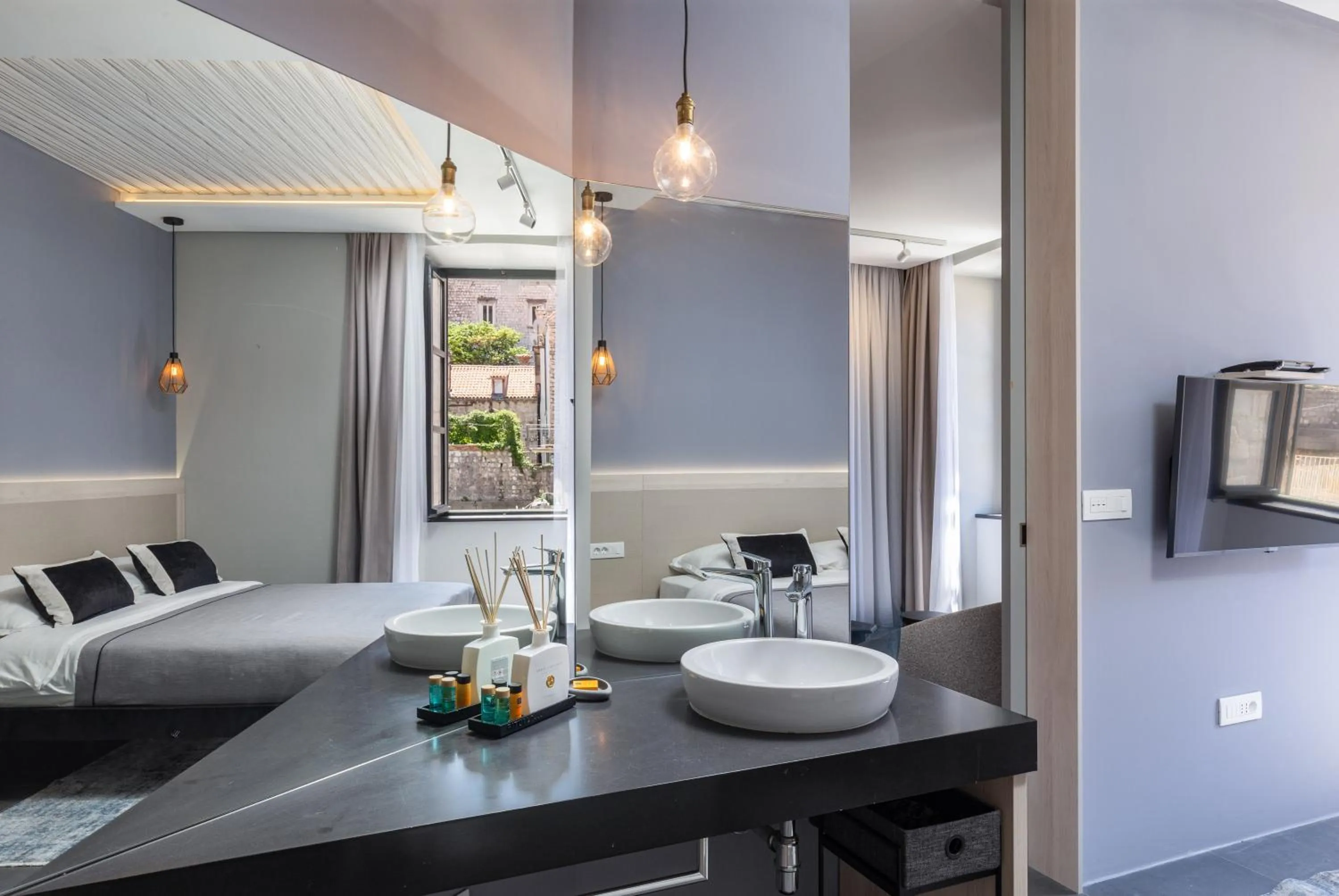 Bedroom, Bed in Apartments and Rooms Lejletul