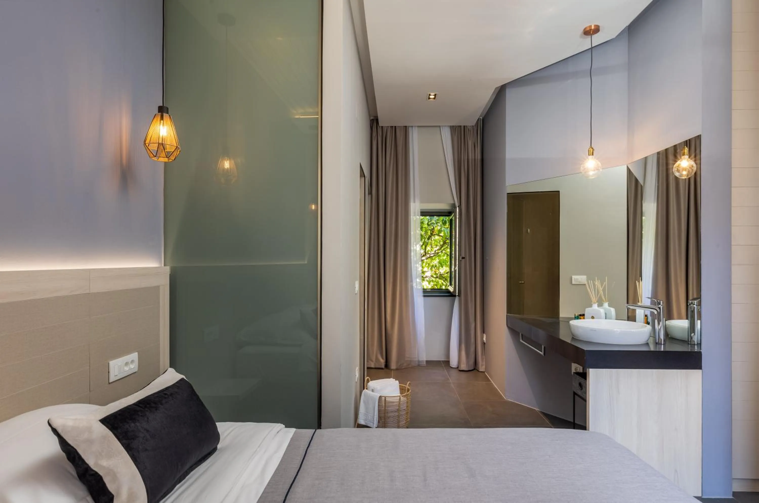 Bedroom, Bed in Apartments and Rooms Lejletul