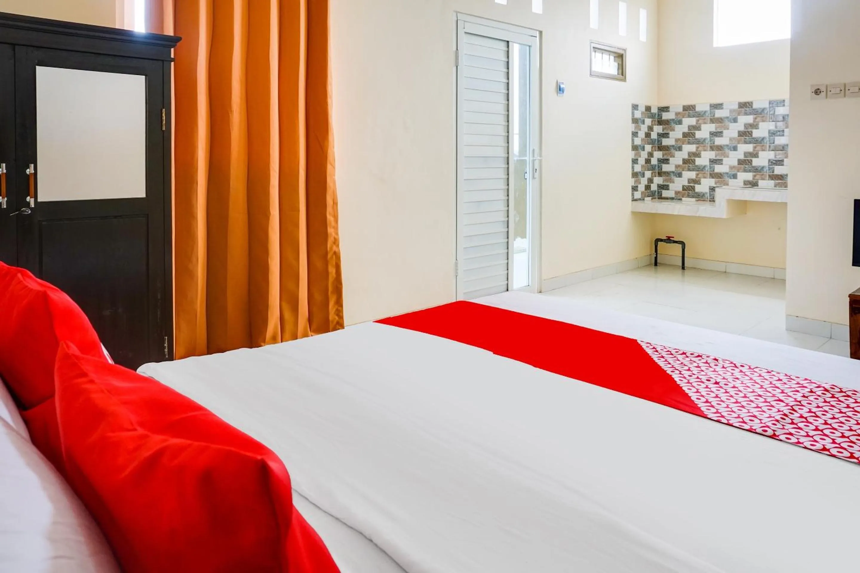 Bedroom, Bed in OYO Life 91569 Omah Wijaya Kusuma Syariah