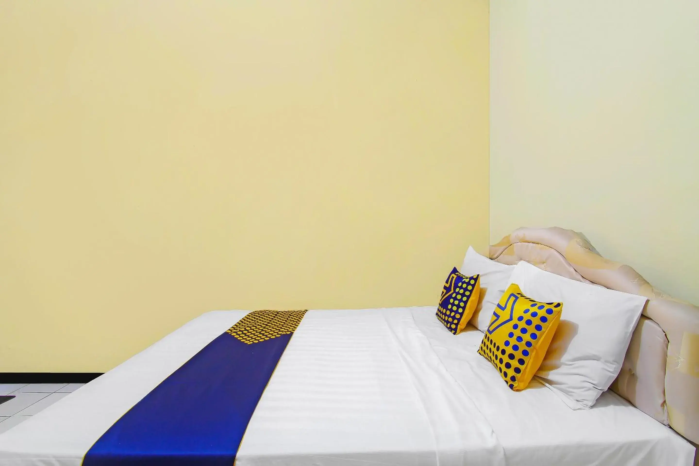 Bedroom in Hotel O Meilias Bedroom in Hotel O Meilias