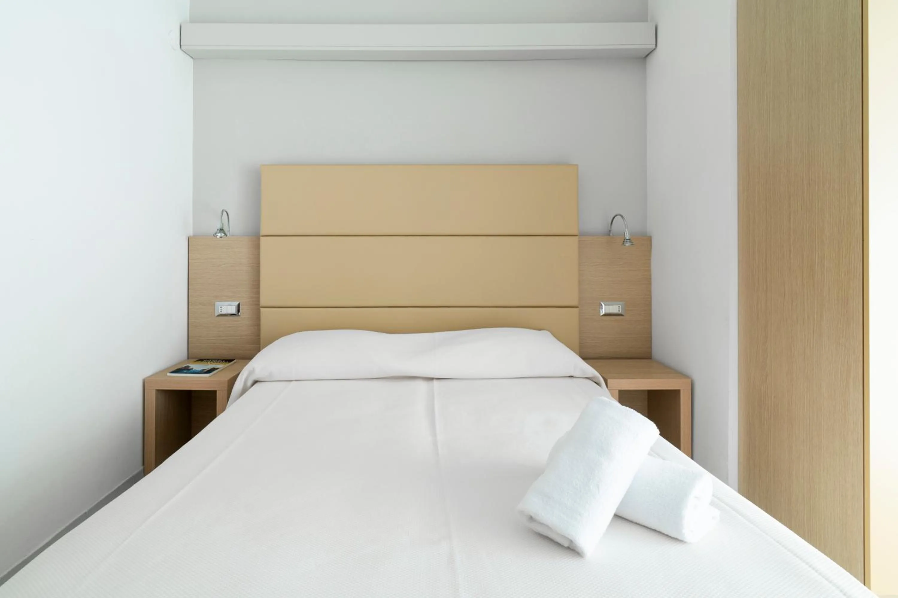 Bed in Hotel Kon Tiki