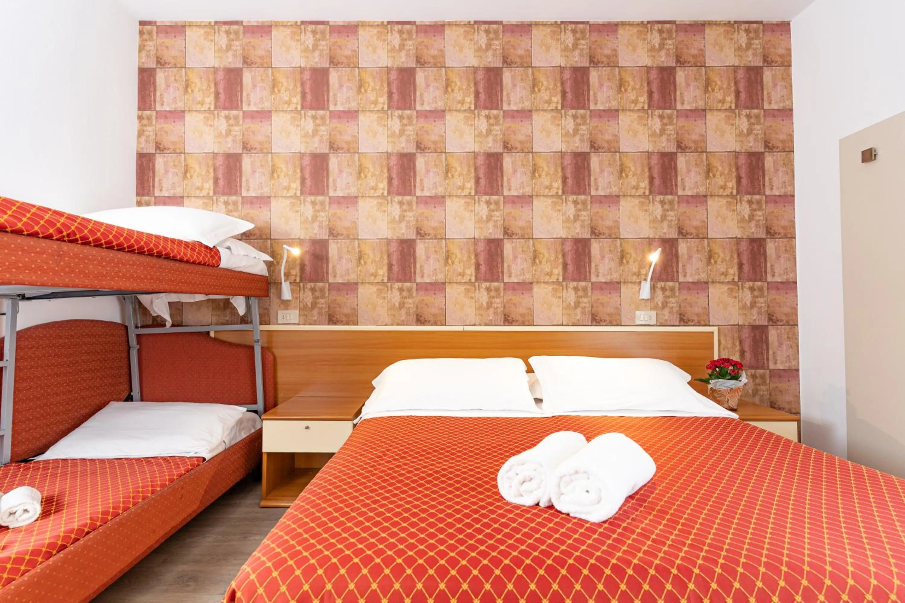 Photo of the whole room, Bed in Hotel Dusseldorf