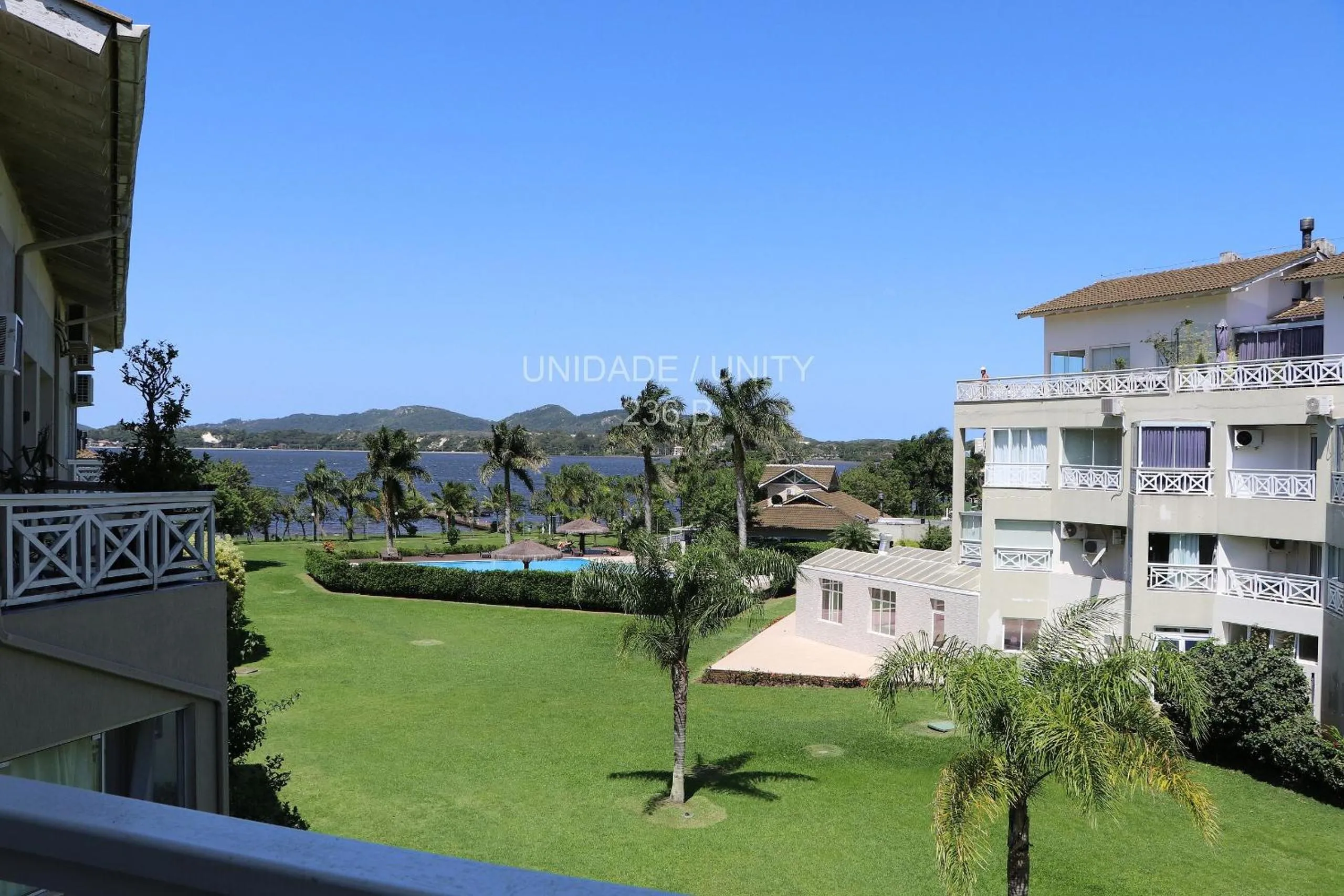 Completo apartamento em Resort na beira da lagoa