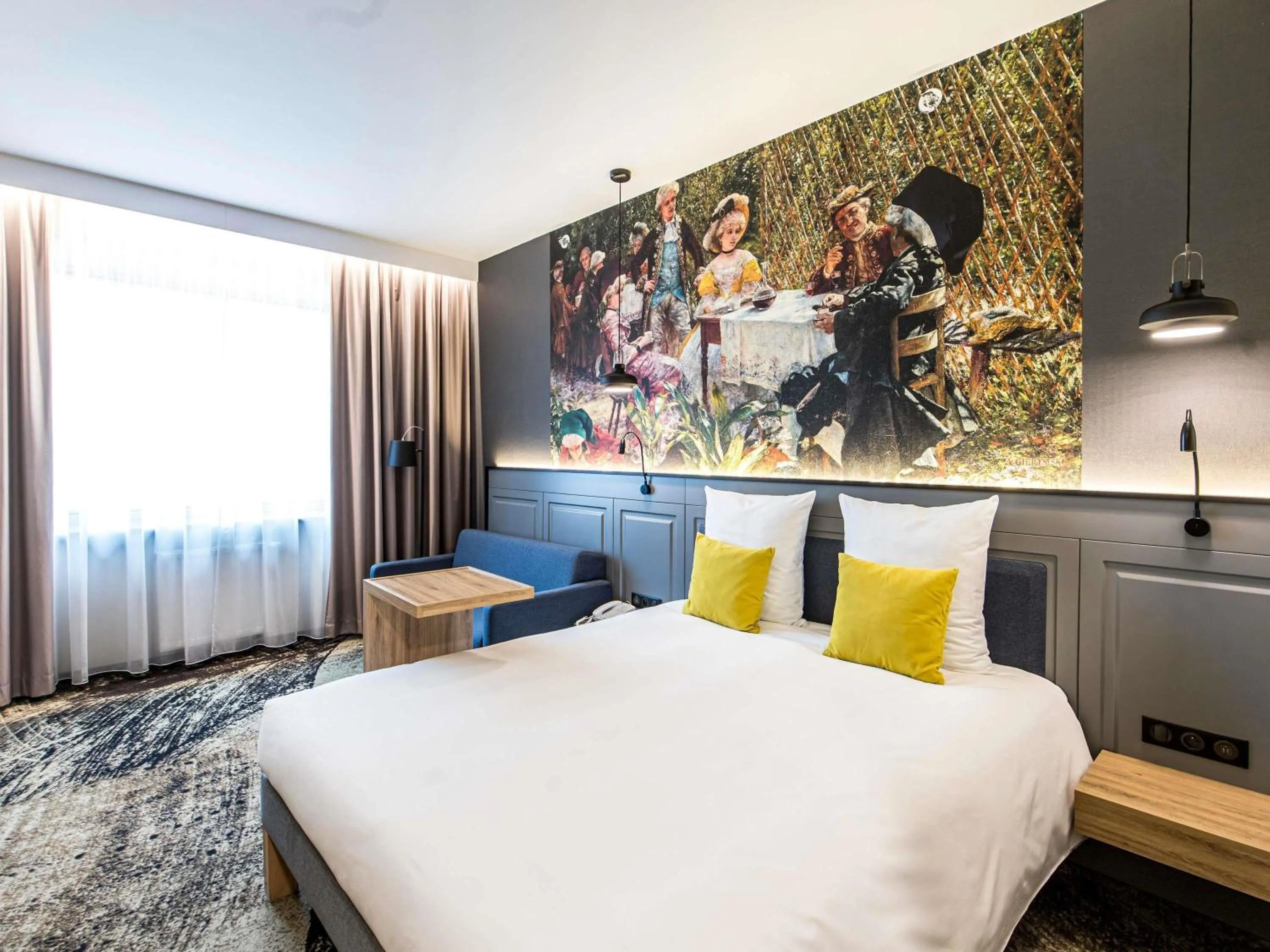 Property building, Bed in Mercure Wrocław Centrum