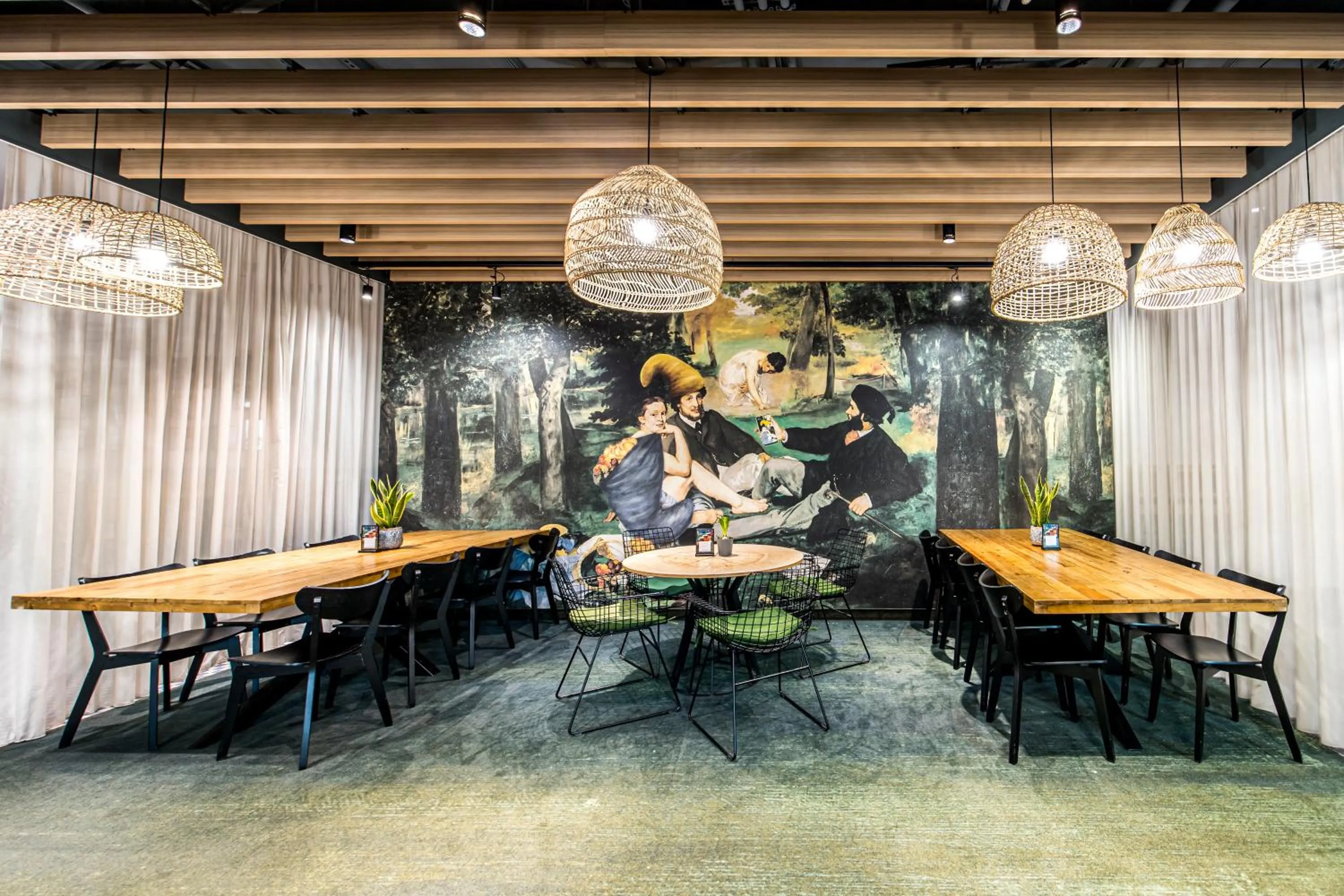 Restaurant/places to eat in Mercure Wrocław Centrum