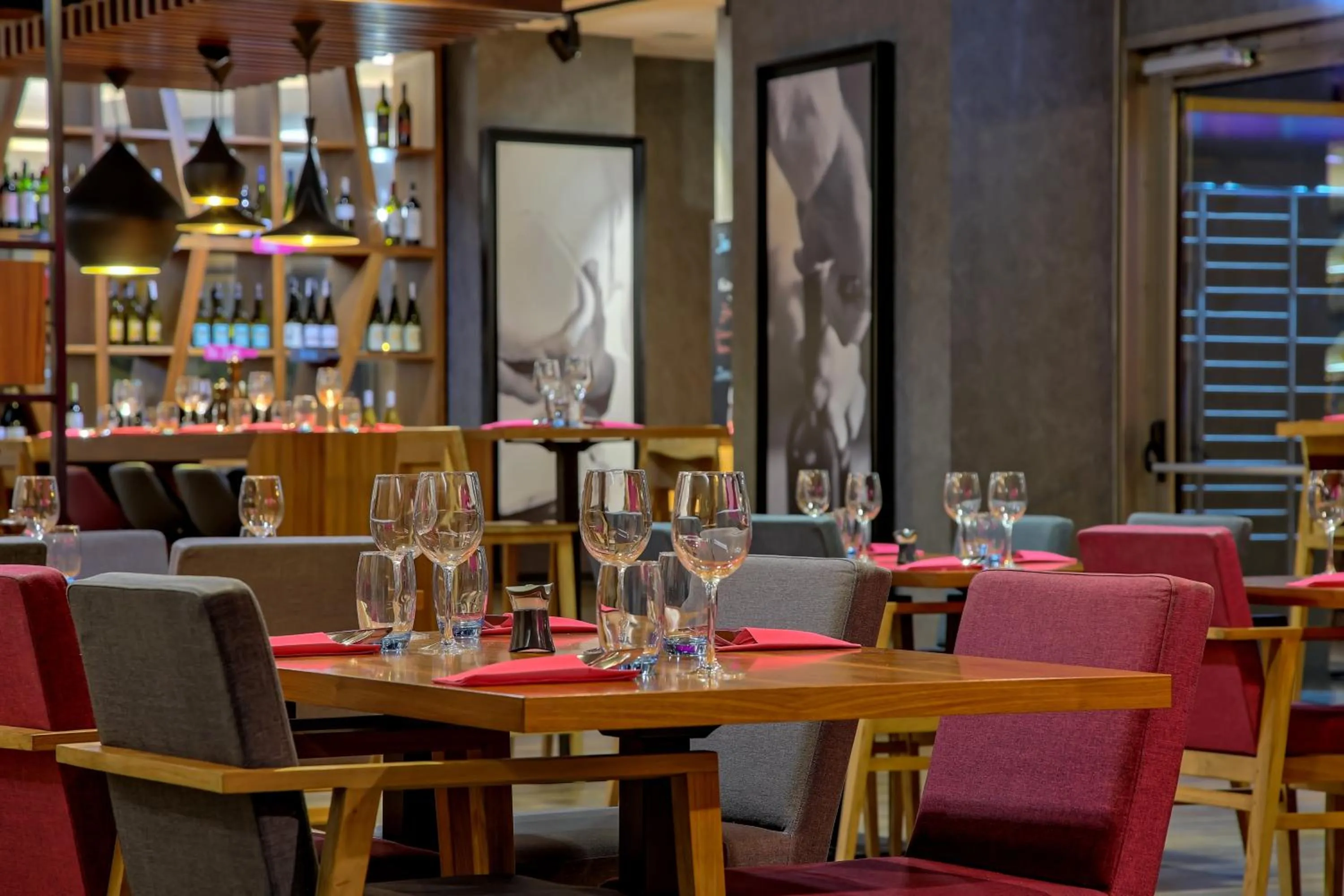 Restaurant/places to eat in Mercure Wrocław Centrum