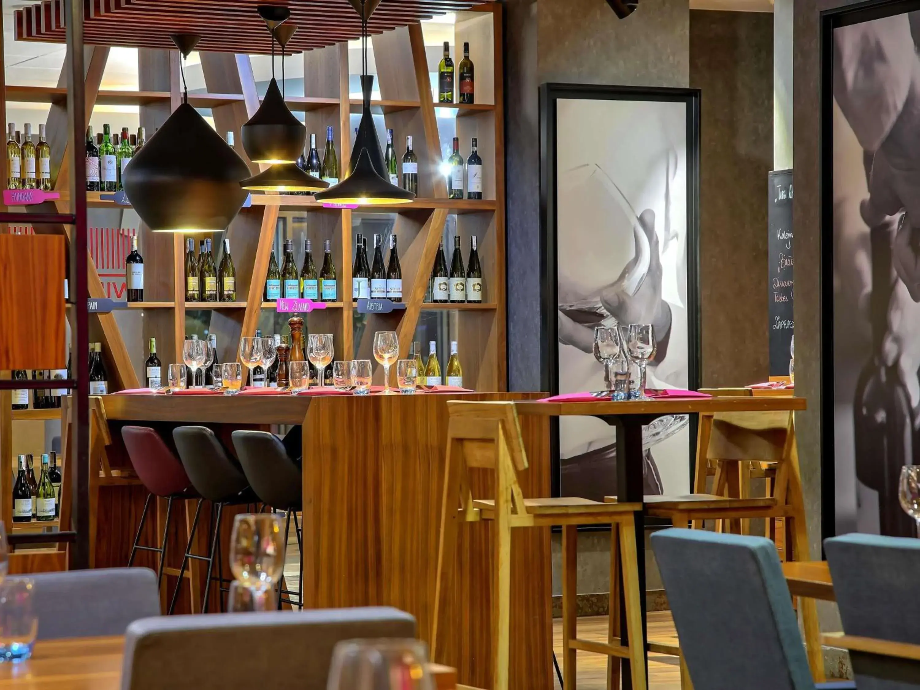 Restaurant/places to eat in Mercure Wrocław Centrum Restaurant/places to eat in Mercure Wrocław Centrum