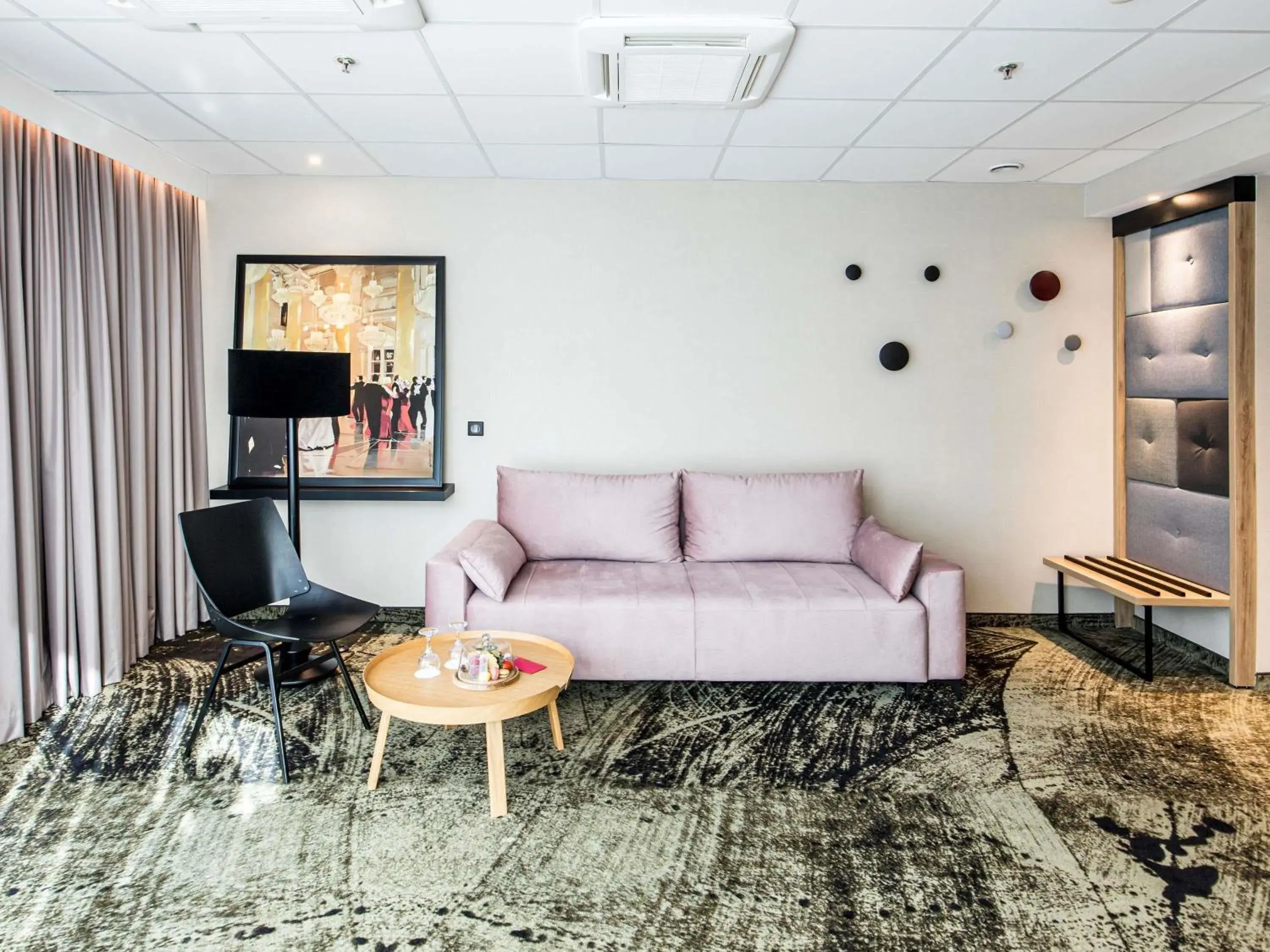 Bedroom in Mercure Wrocław Centrum Bedroom in Mercure Wrocław Centrum