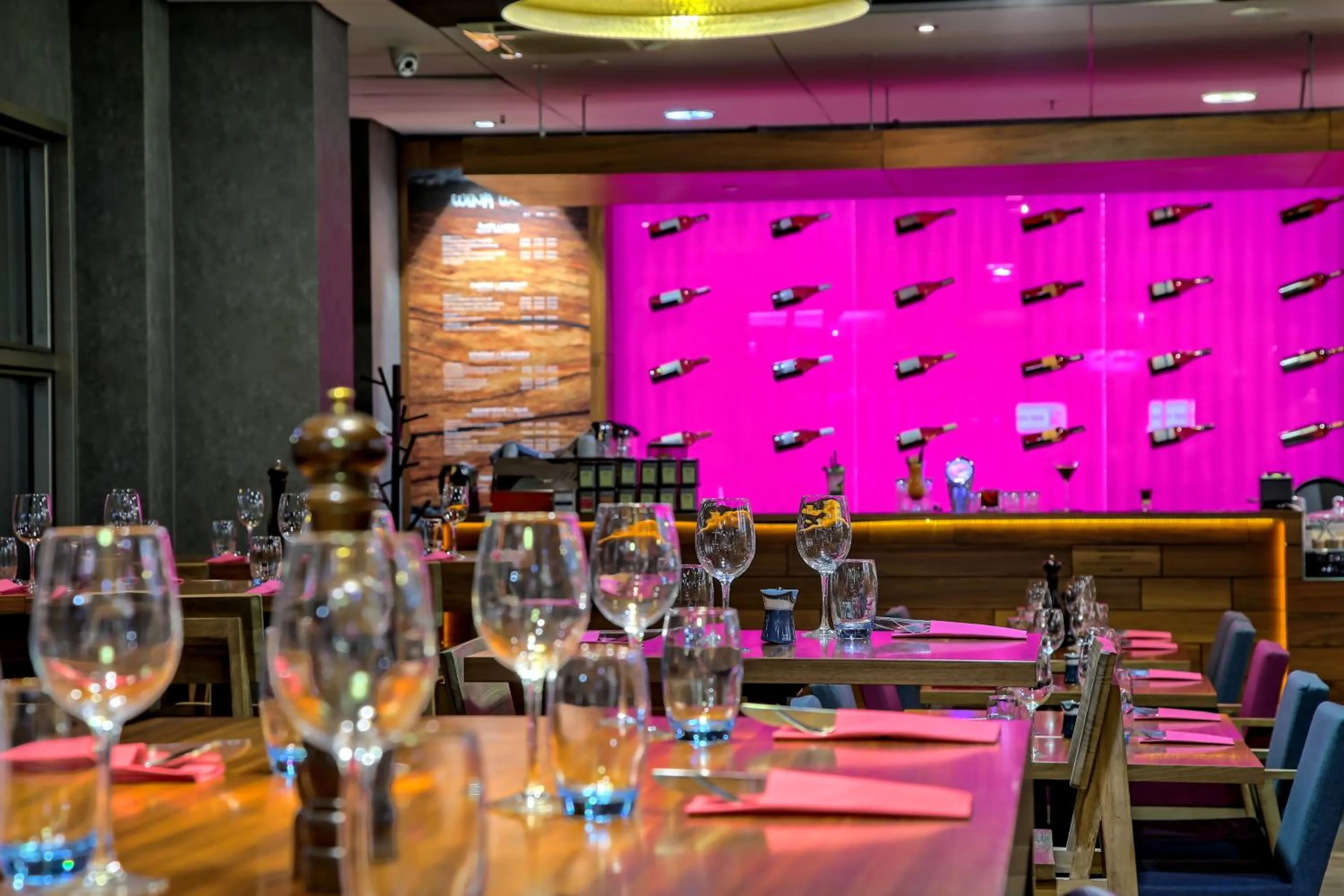 Restaurant/places to eat in Mercure Wrocław Centrum