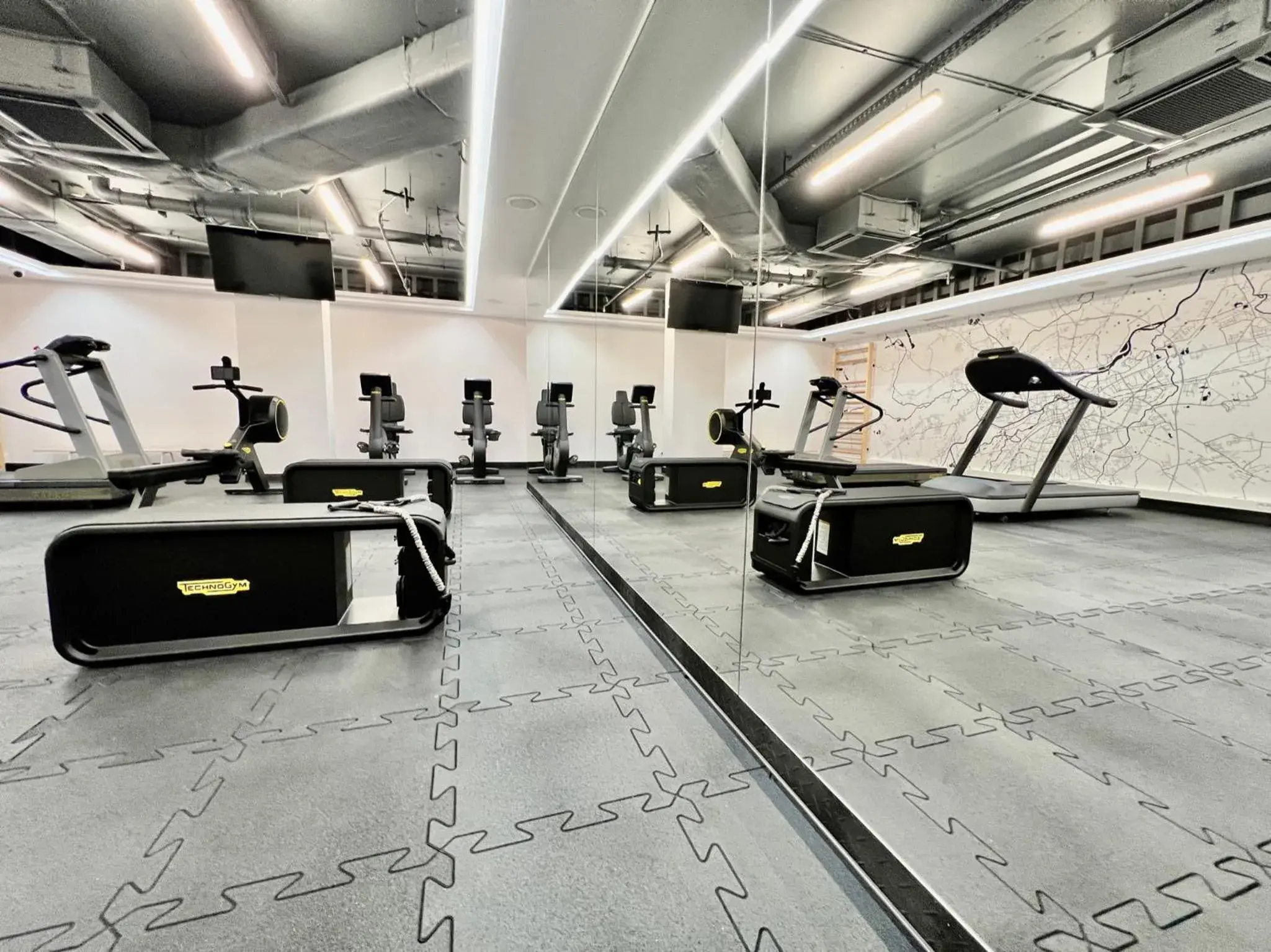 Fitness centre/facilities in Mercure Wrocław Centrum Fitness centre/facilities in Mercure Wrocław Centrum