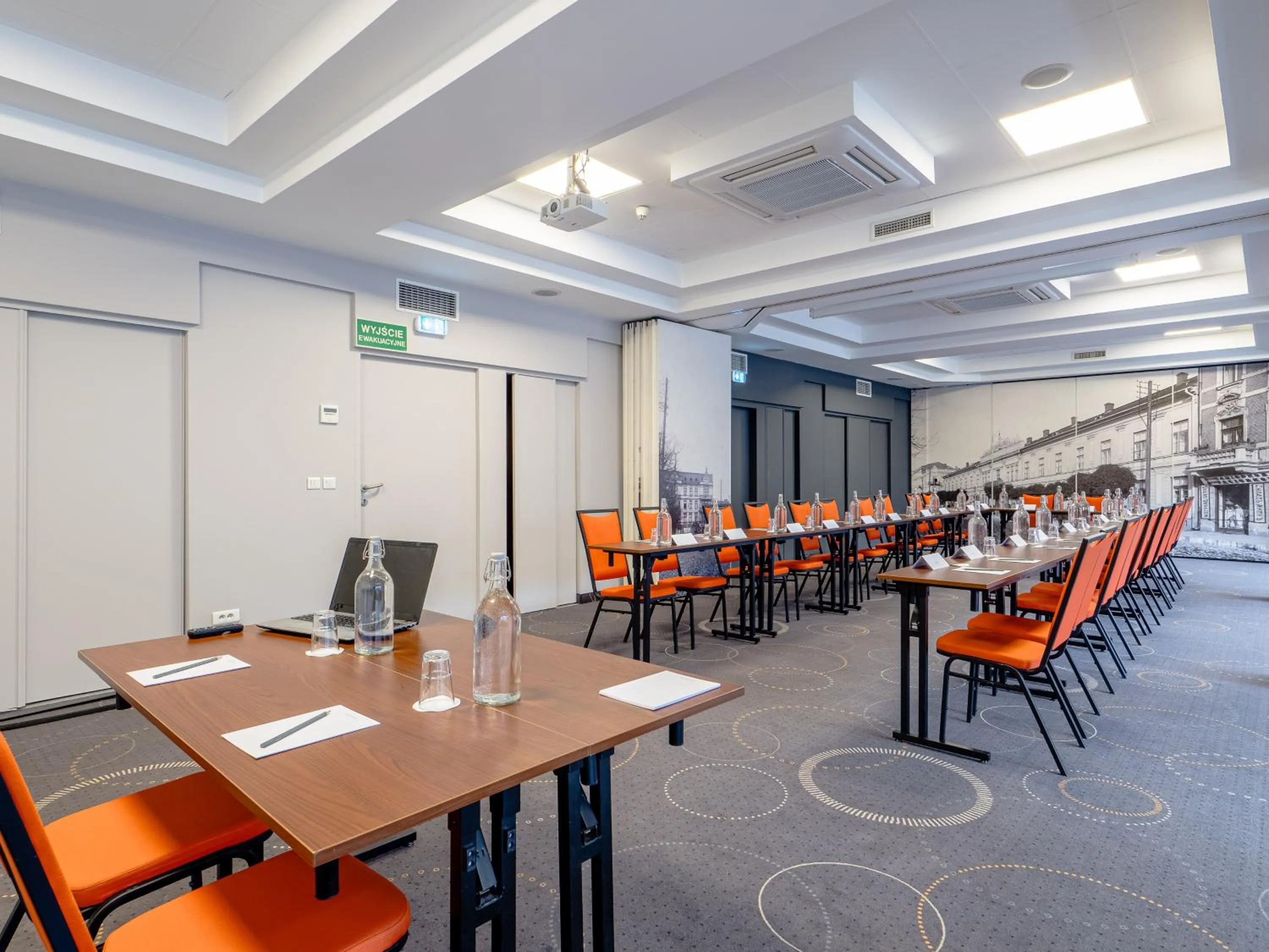 Meeting/conference room in Mercure Czestochowa Centrum