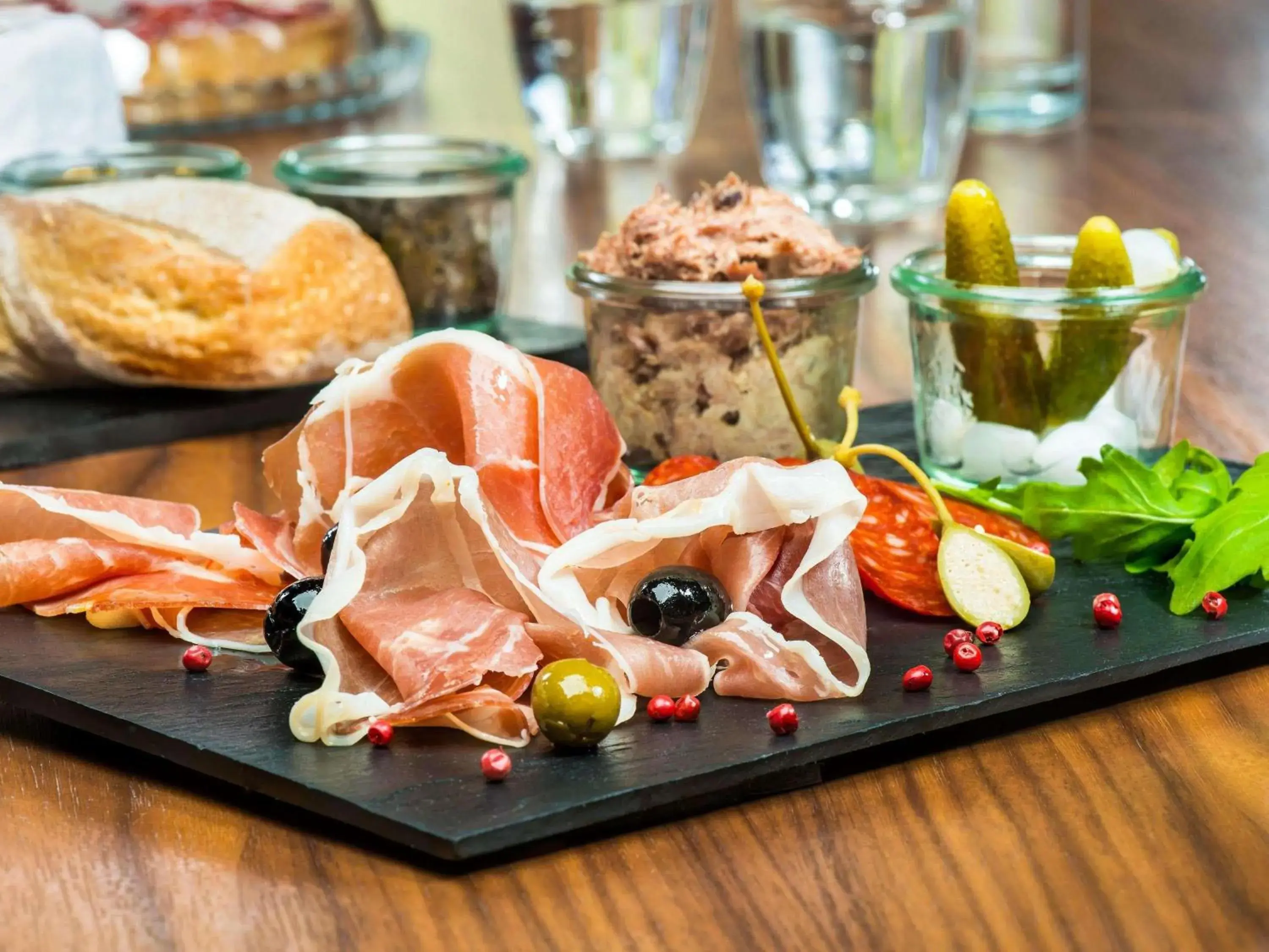 Restaurant/places to eat in Hotel Mercure Poznań Centrum Restaurant/places to eat in Hotel Mercure Poznań Centrum