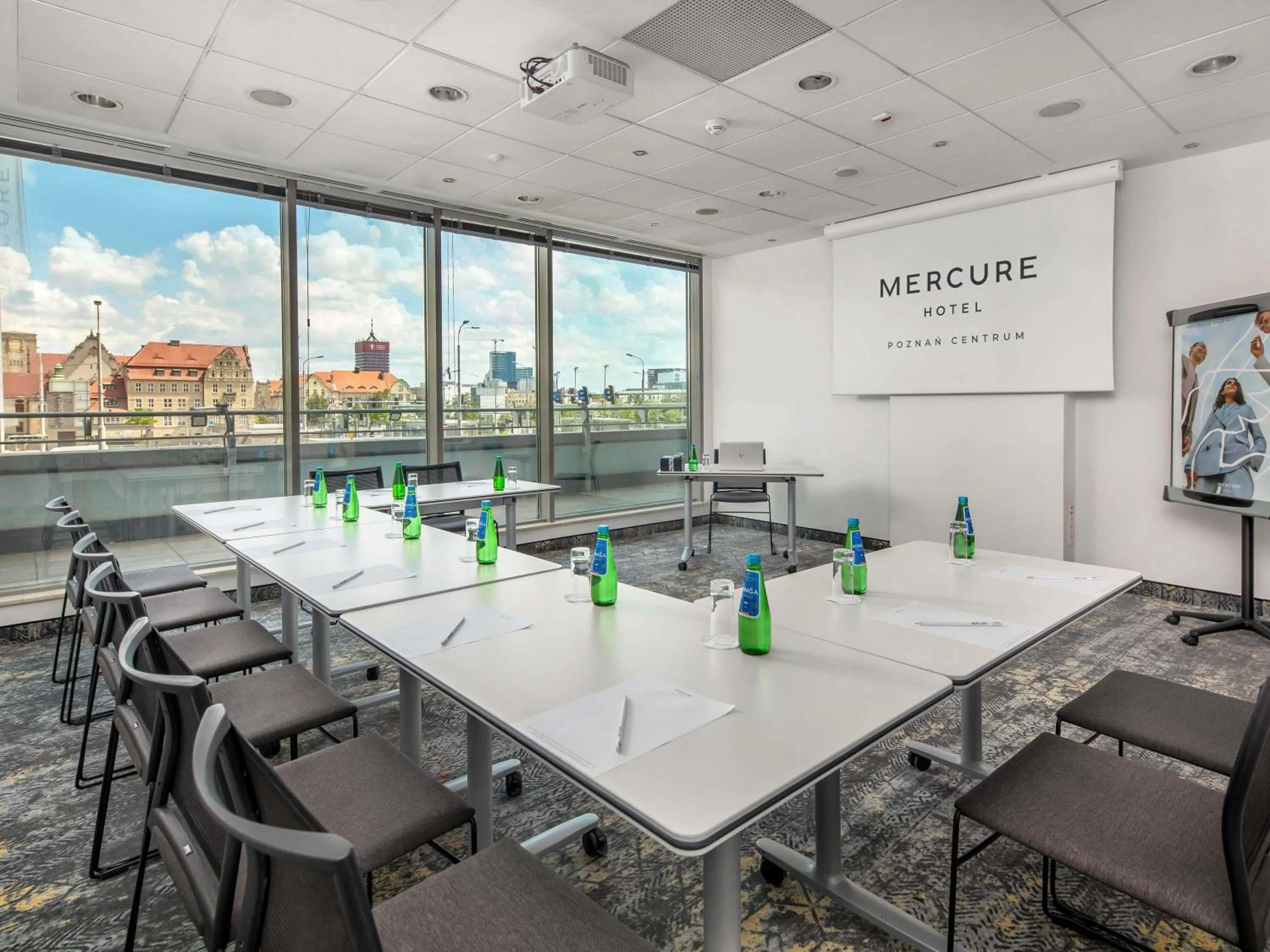 Meeting/conference room in Hotel Mercure Poznań Centrum