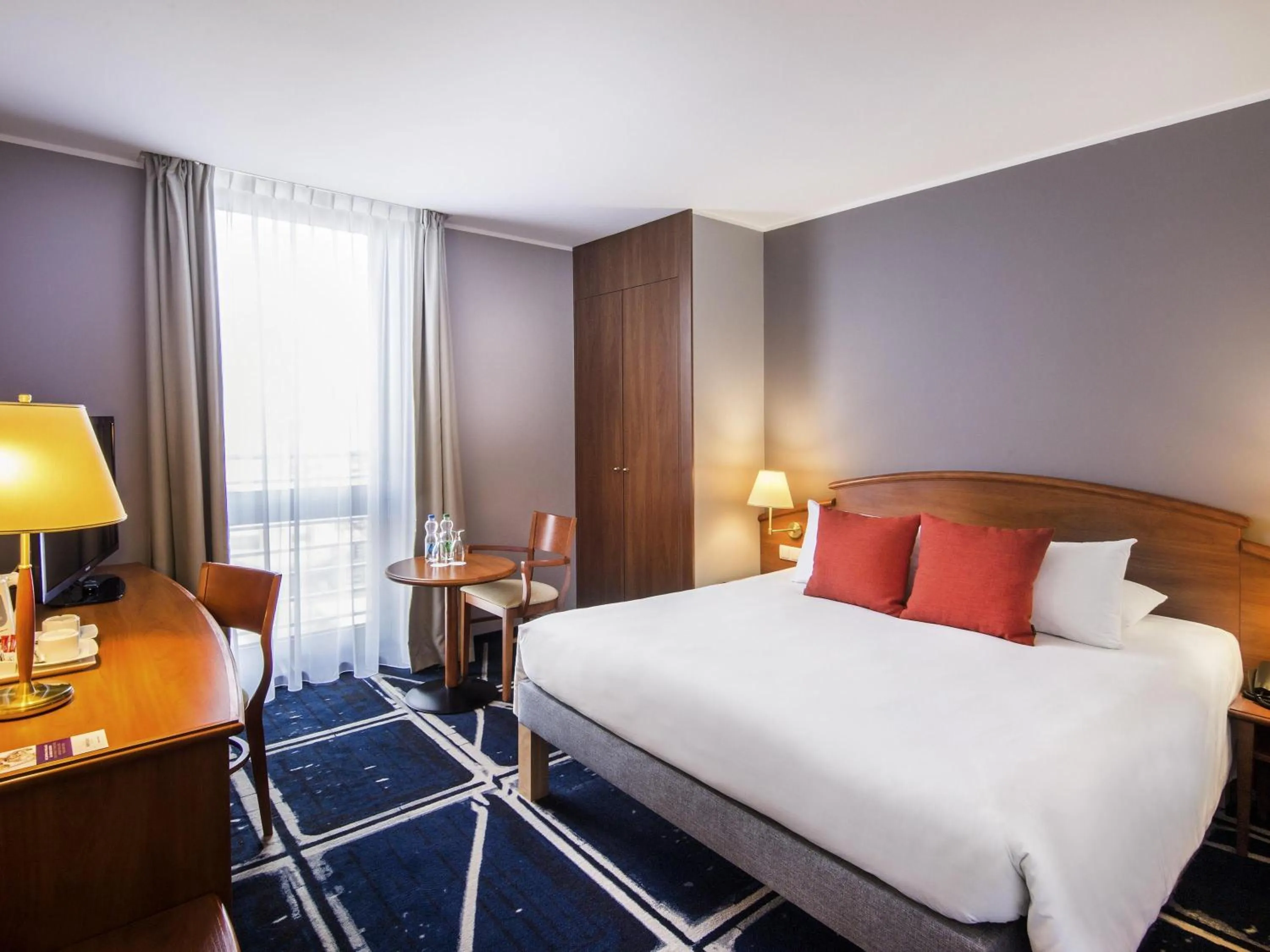 Bedroom, Bed in Hotel Mercure Poznań Centrum