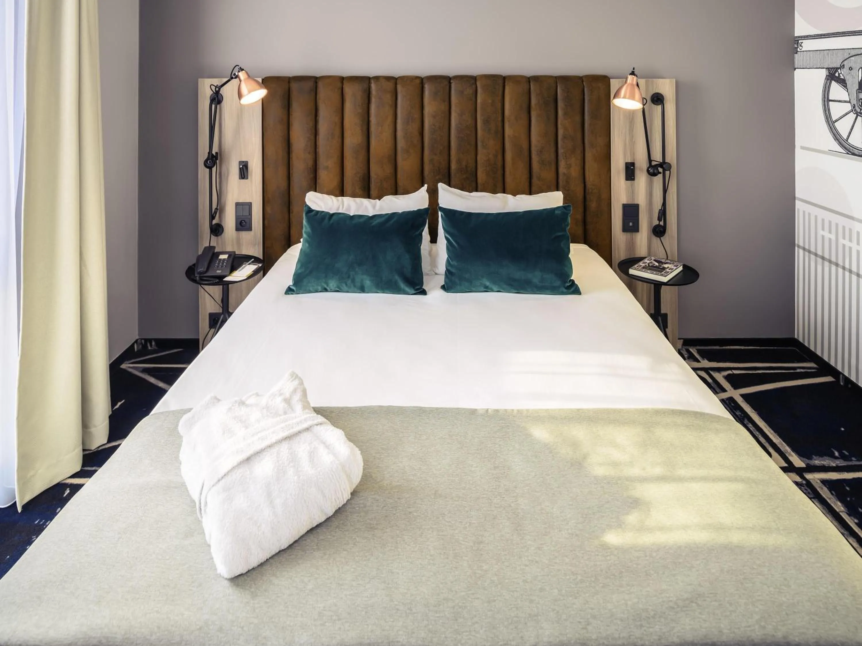 Bedroom, Bed in Hotel Mercure Poznań Centrum