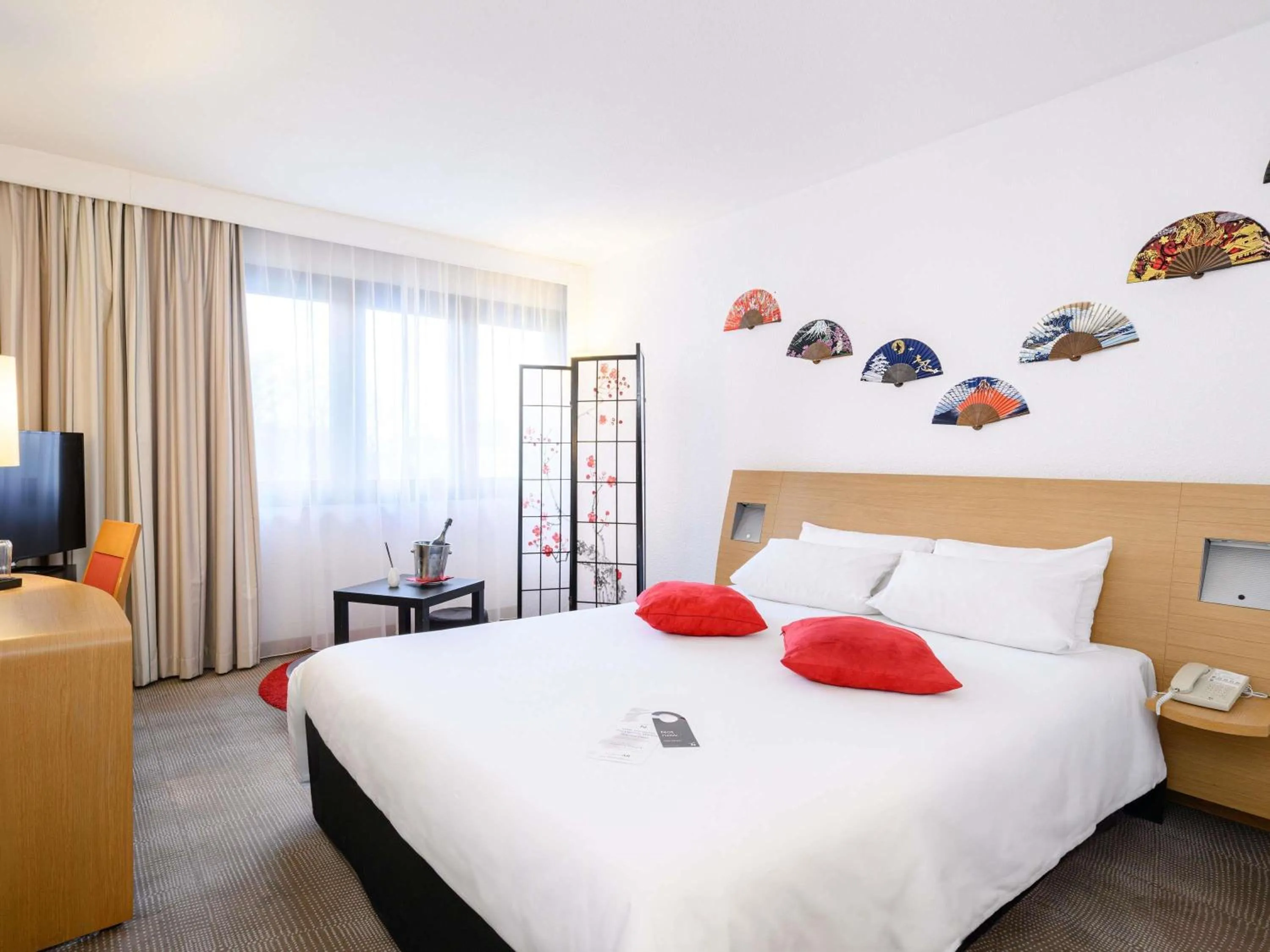 Bedroom, Bed in Novotel Gdansk Centrum