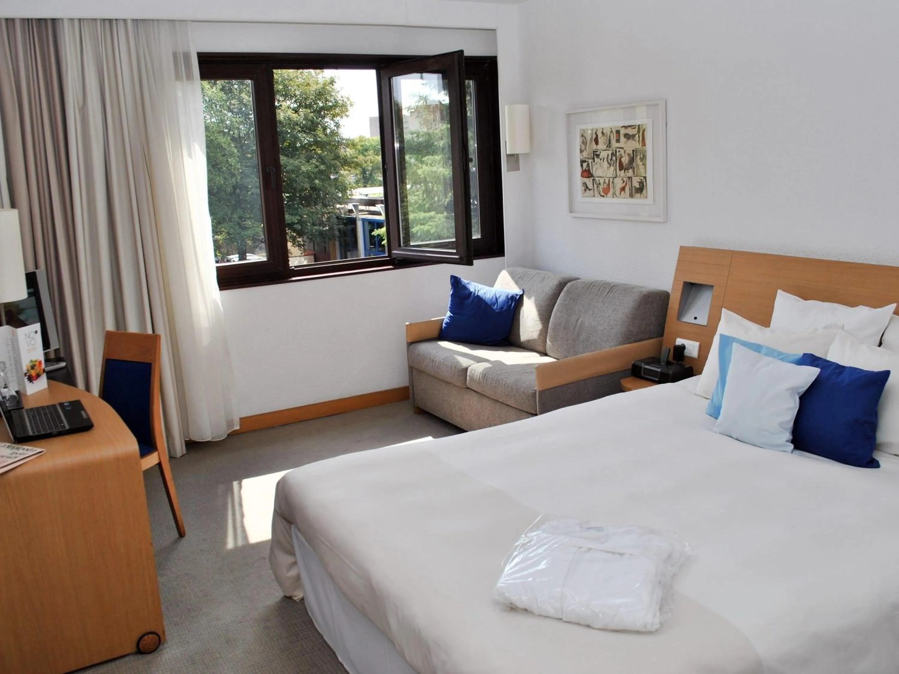 Bedroom, Bed in Novotel Gdansk Centrum