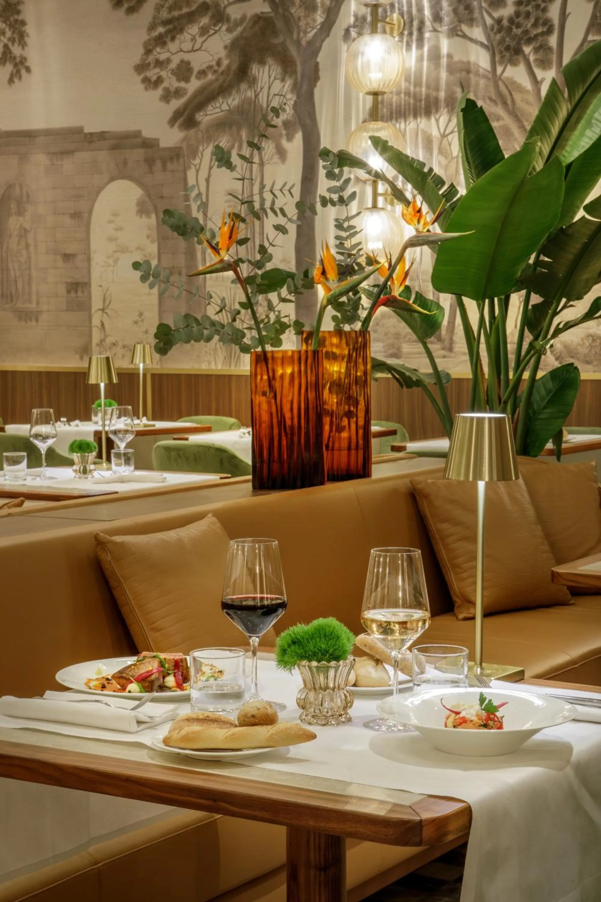 Restaurant/places to eat in Hotel Imperiale by OMNIA hotels