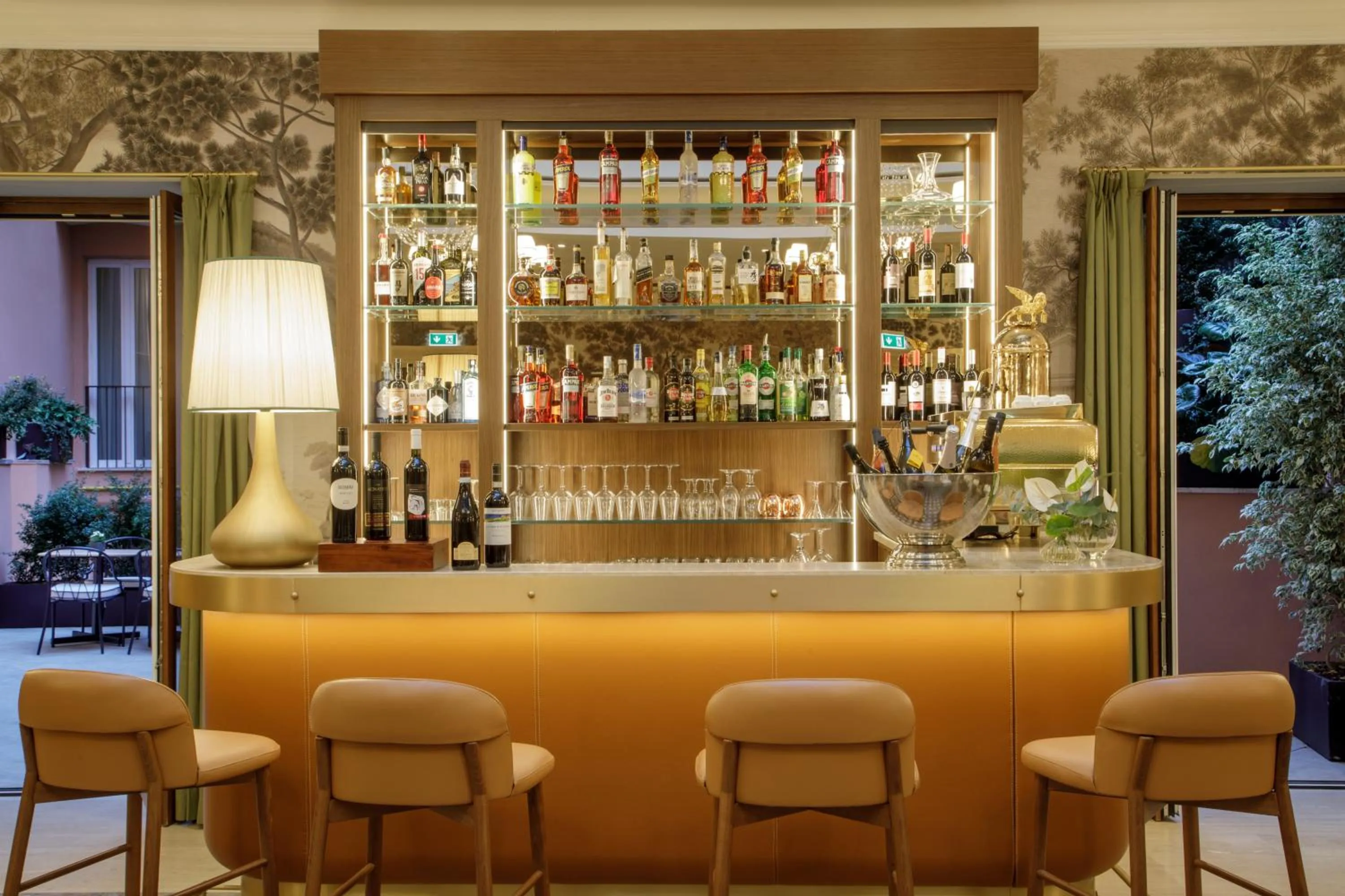 Lounge or bar in Hotel Imperiale by OMNIA hotels
