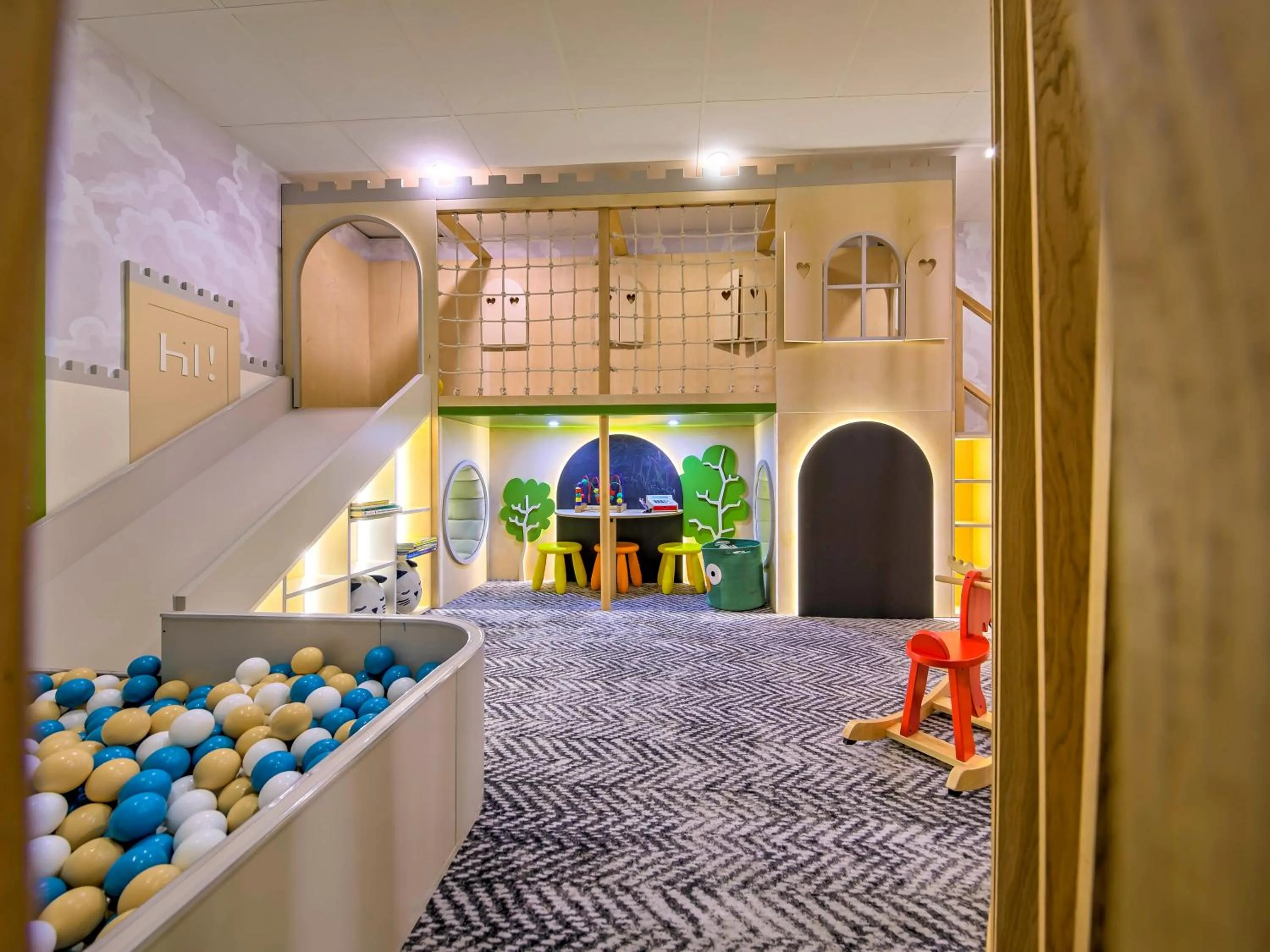 Kids's club in Novotel Kraków Centrum