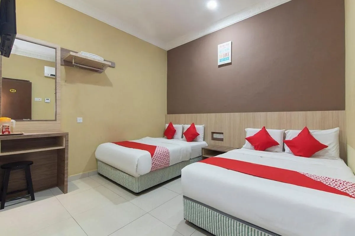 Bed in Silibin Times Inn Hotel