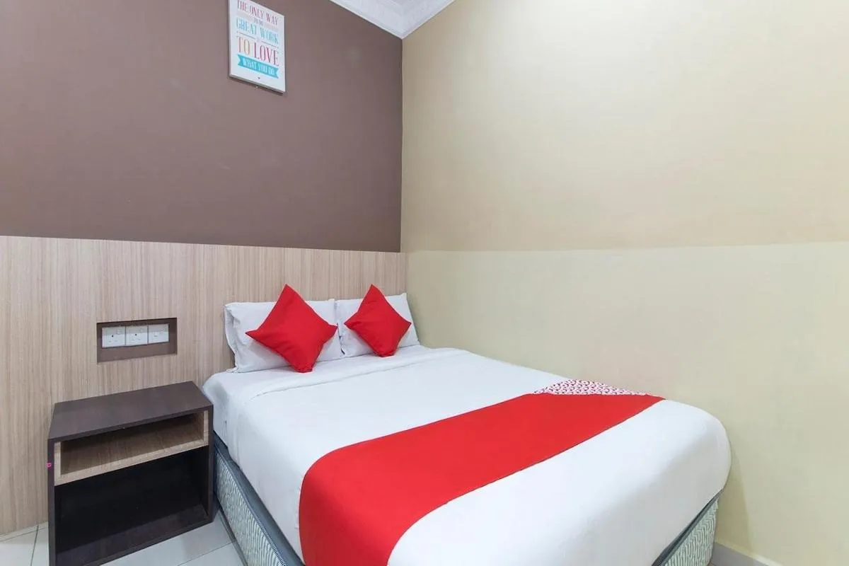 Bed in Silibin Times Inn Hotel