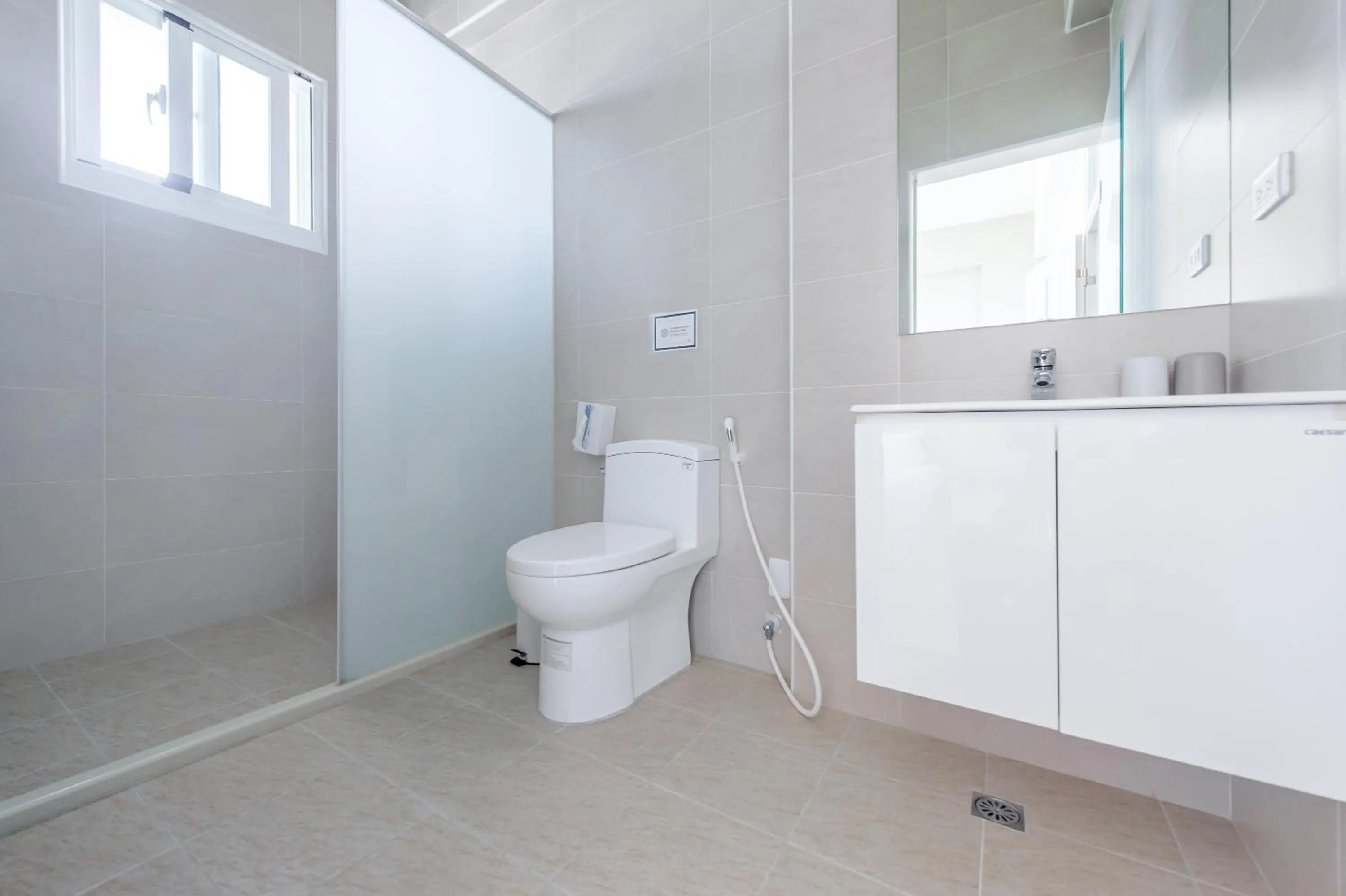Shower in Taitung Yu Krung Smart Stay