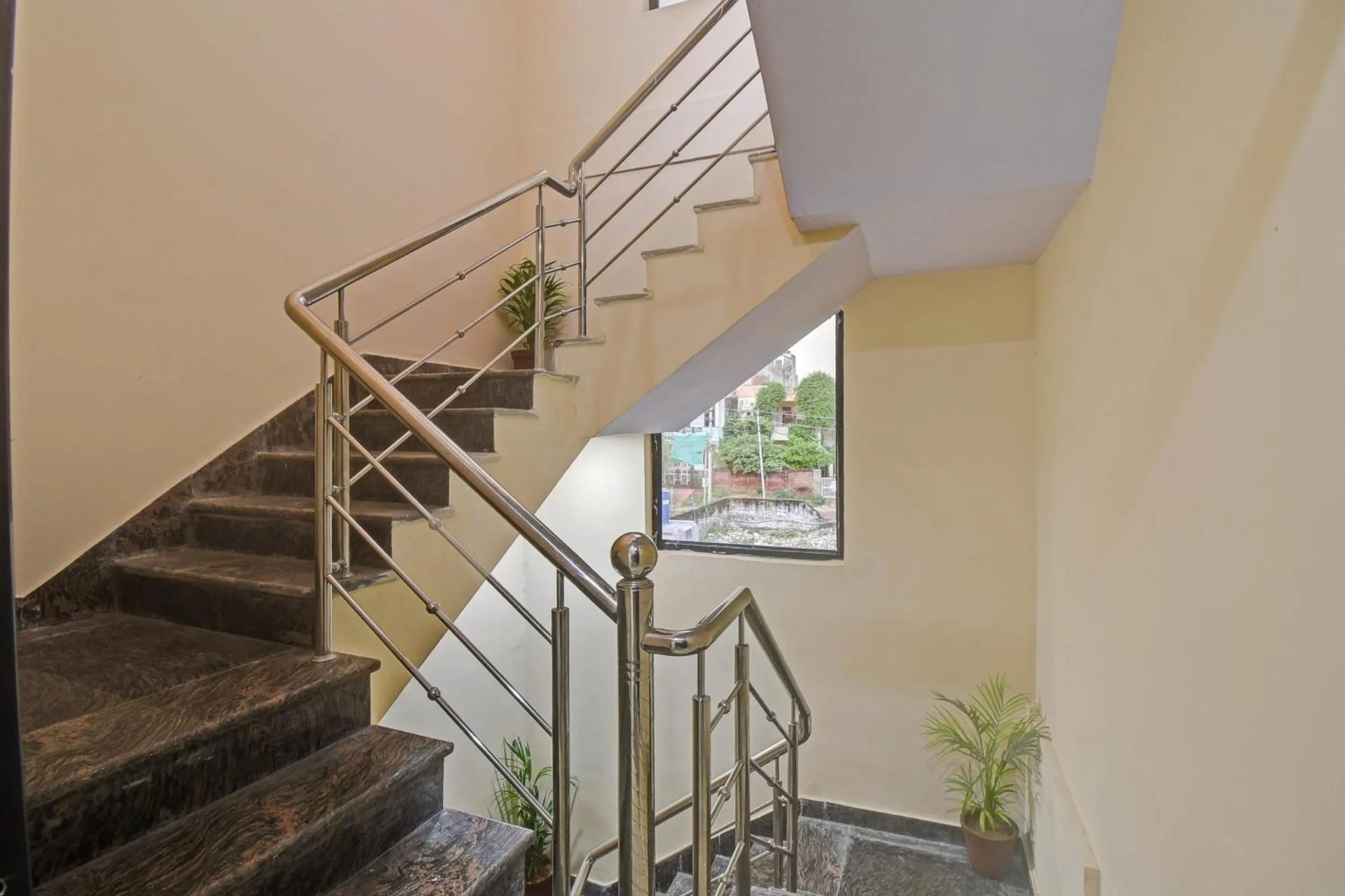 Lobby or reception in Hotel O Ansh Plaza