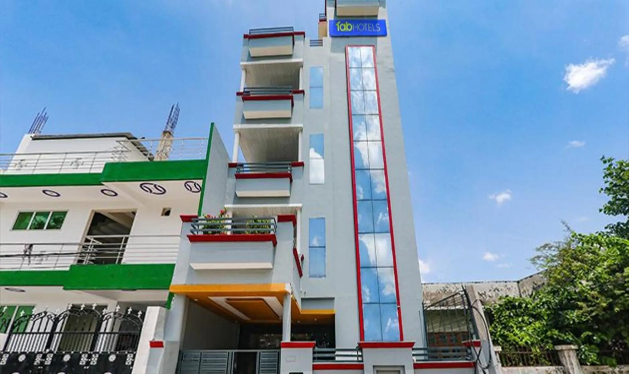 Property building in FabExpress North Inn