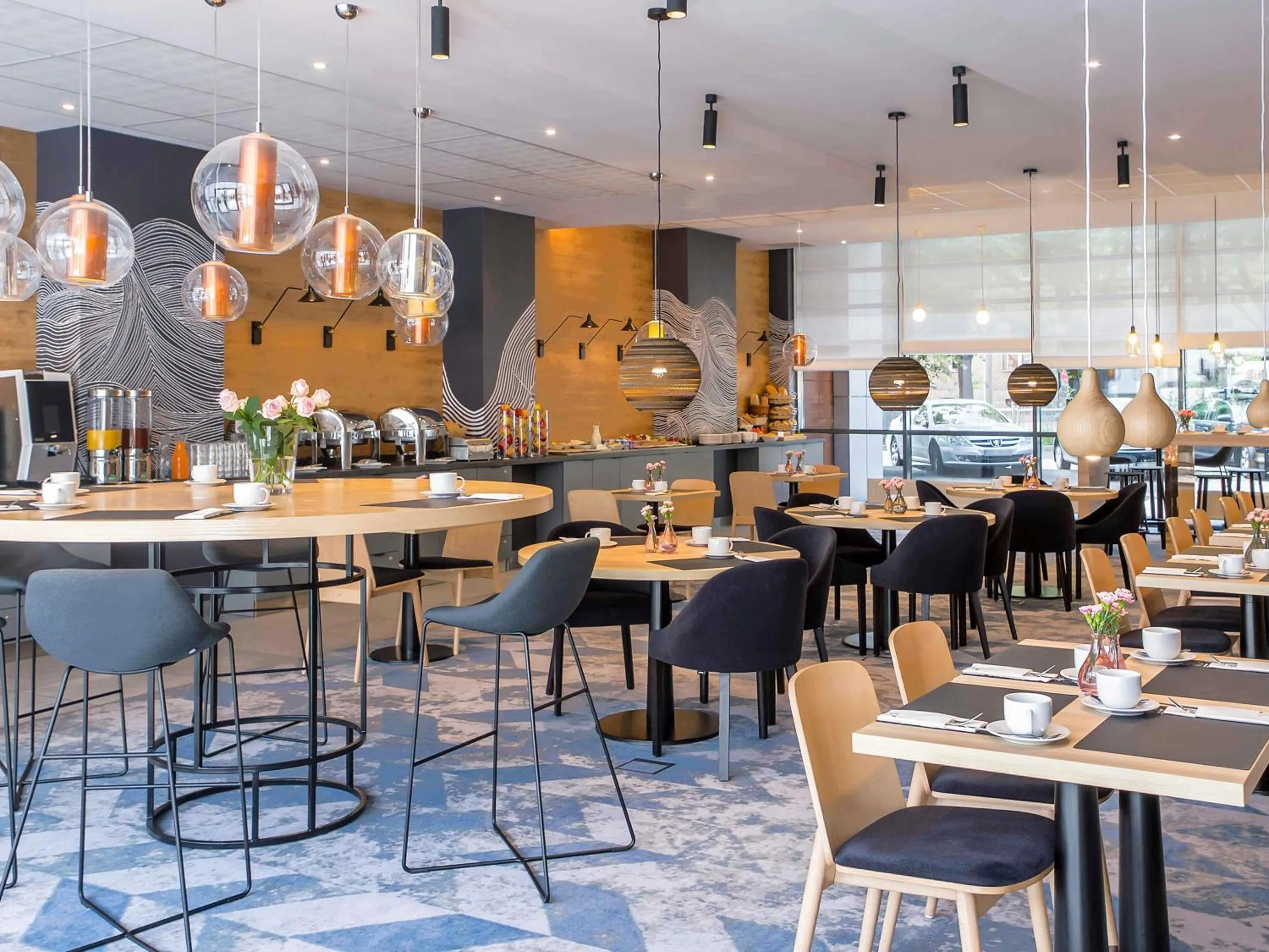 Restaurant/places to eat in Novotel Szczecin Centrum