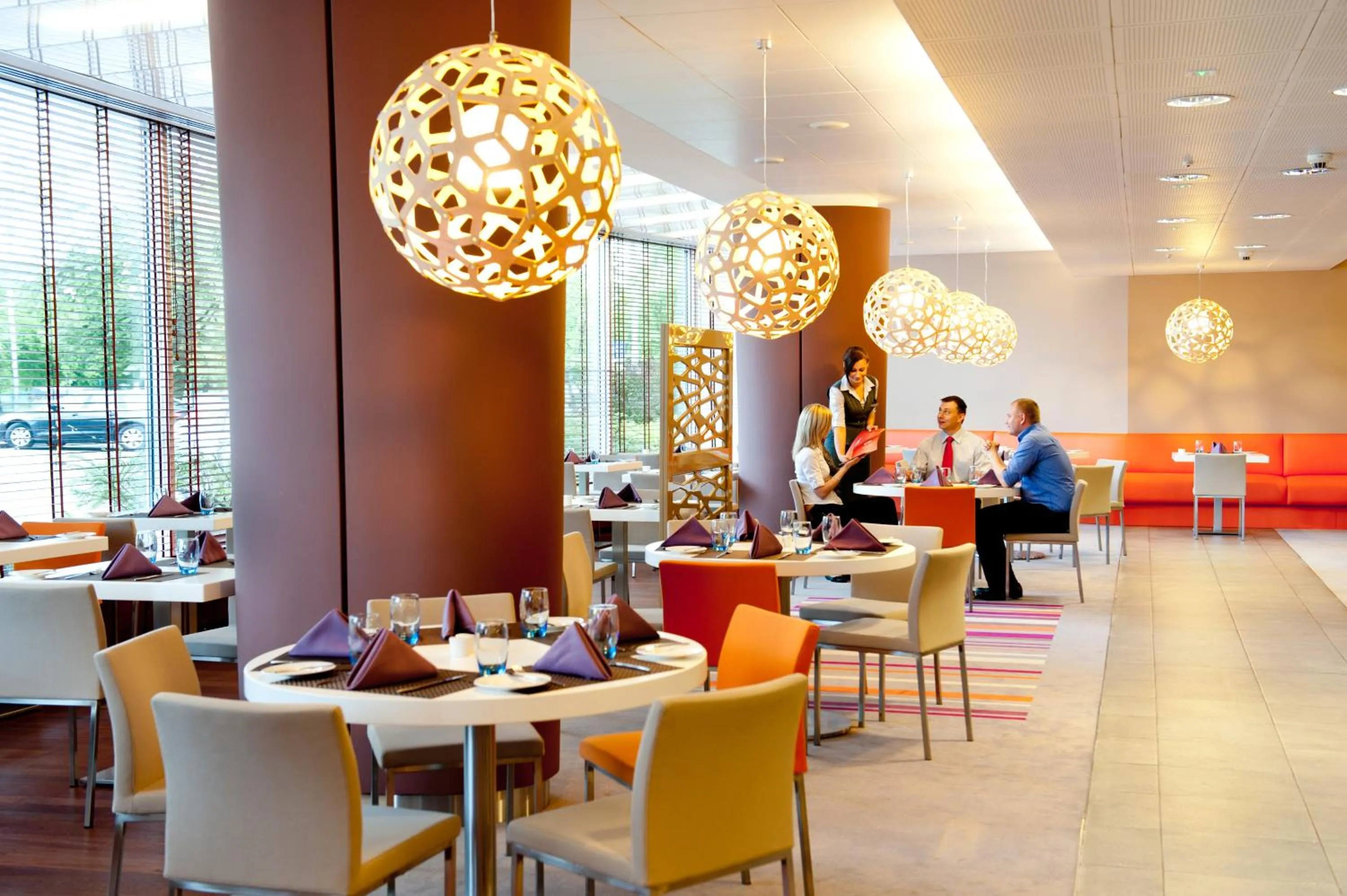 Restaurant/places to eat in Novotel Warszawa Airport