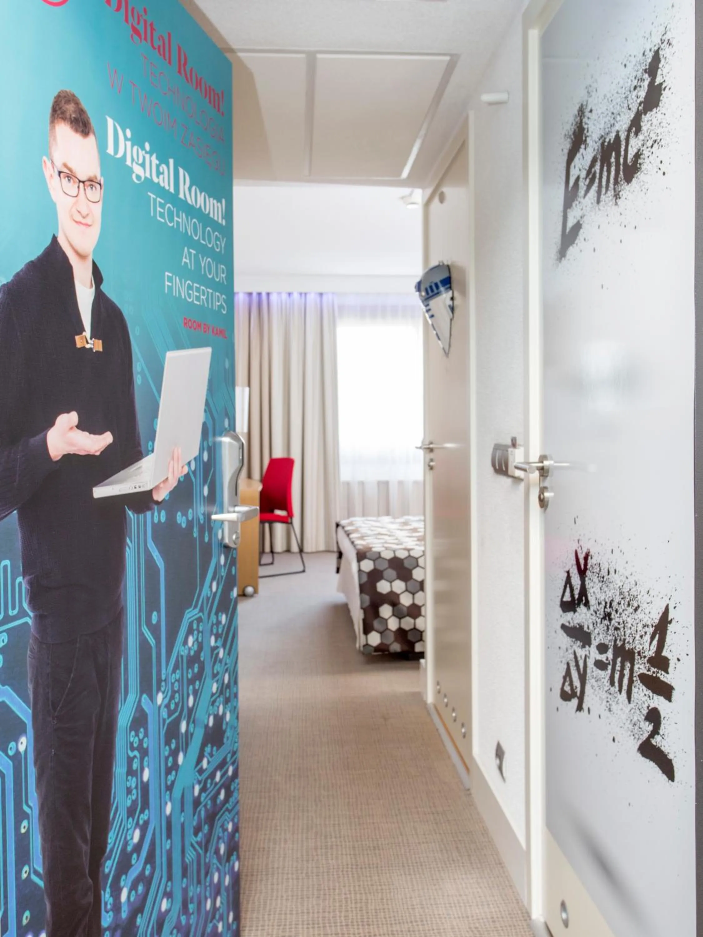 Decorative detail in Novotel Warszawa Airport